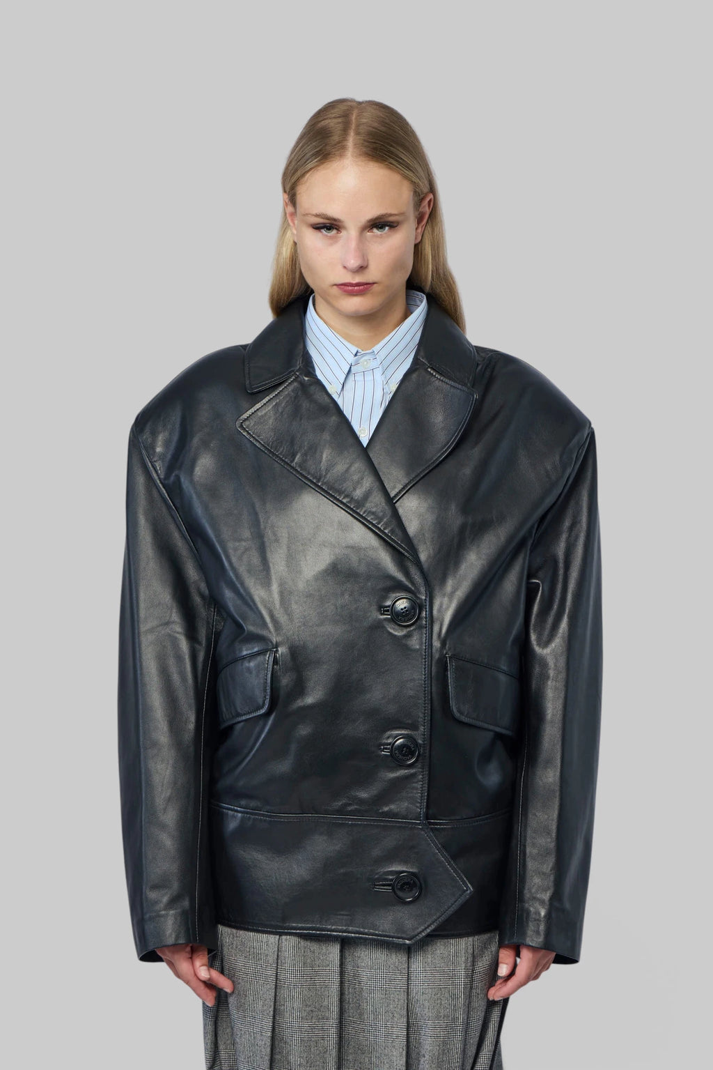 Vaquera - Women Leather Overcoat - LABELS
