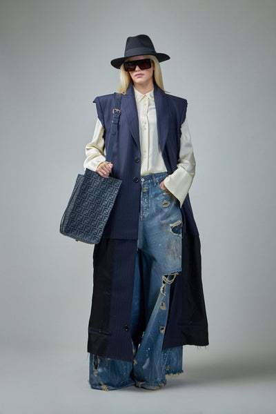 Deconstructed Sleeveless Lining Coat