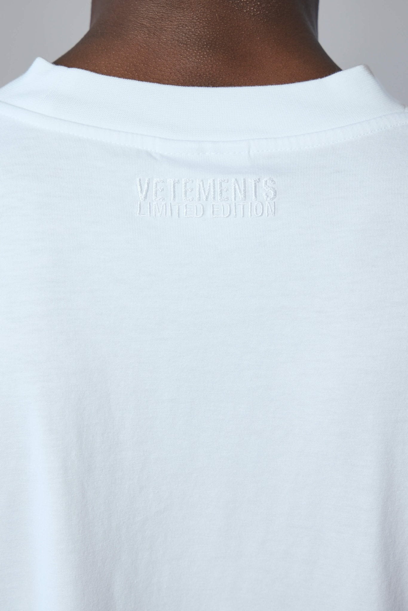 Vetements - Iconic Logo T-shirt - LABELS