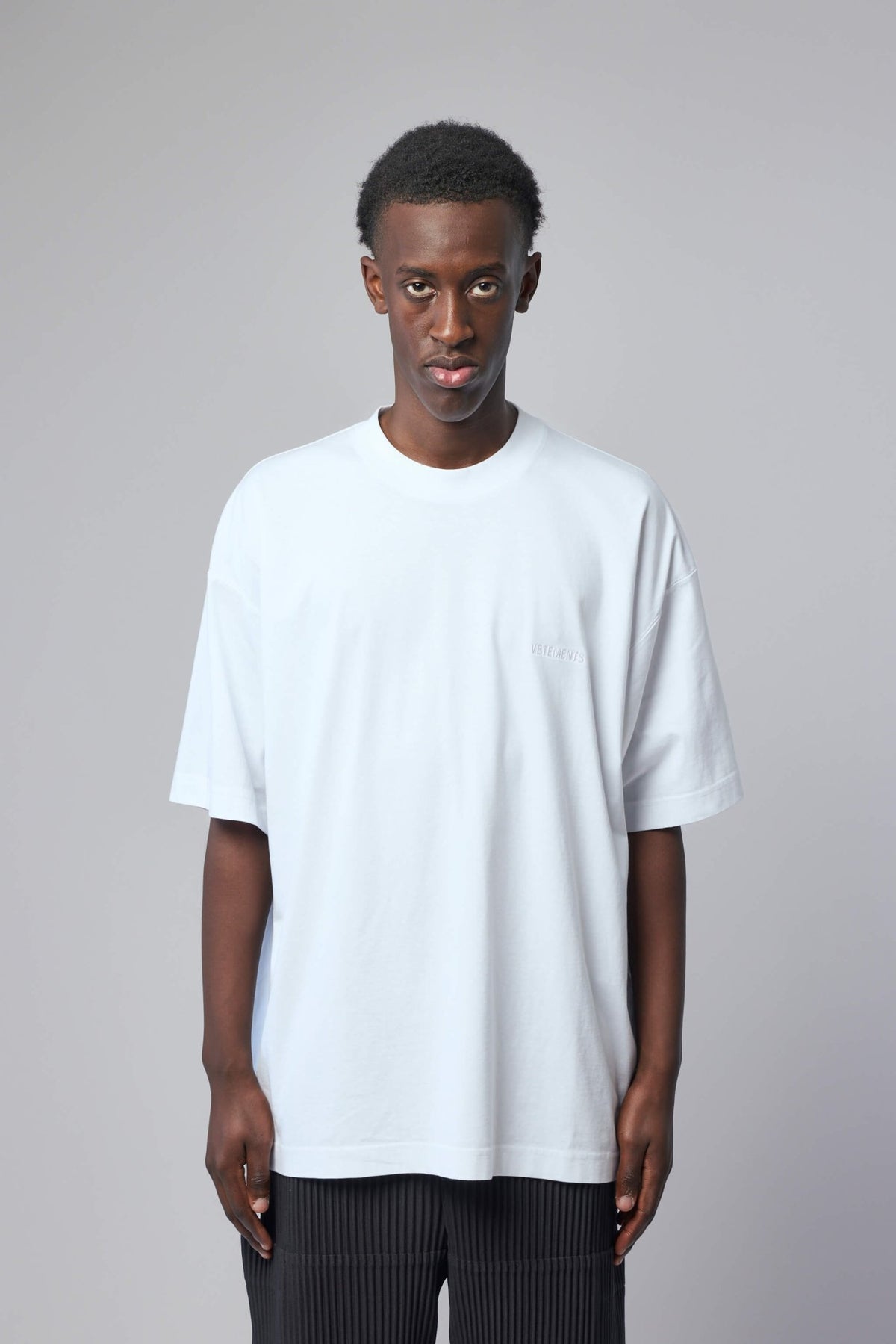 Vetements - Iconic Logo T-shirt - LABELS