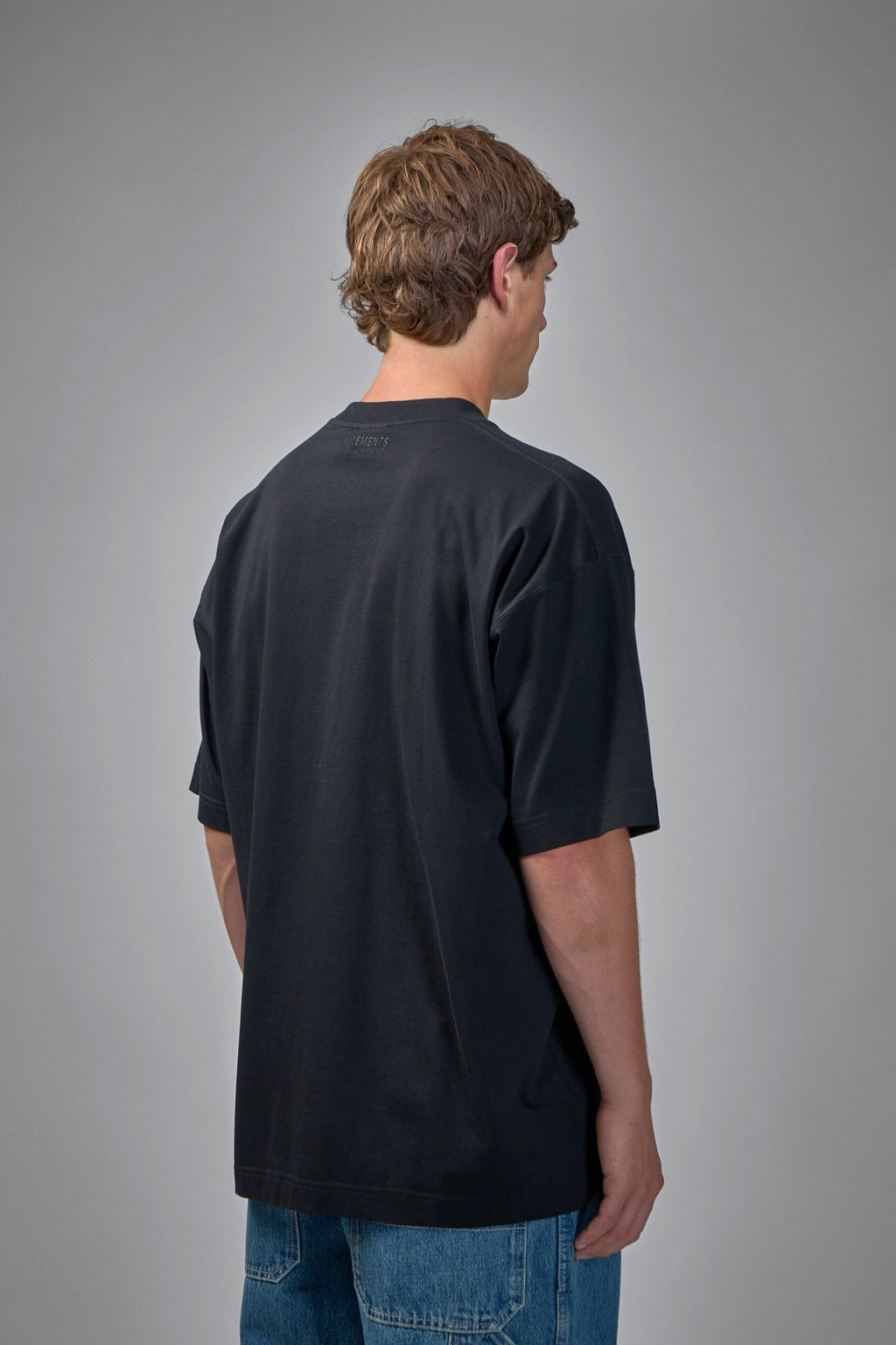 Vetements - Logo Regular T-Shirt - LABELS