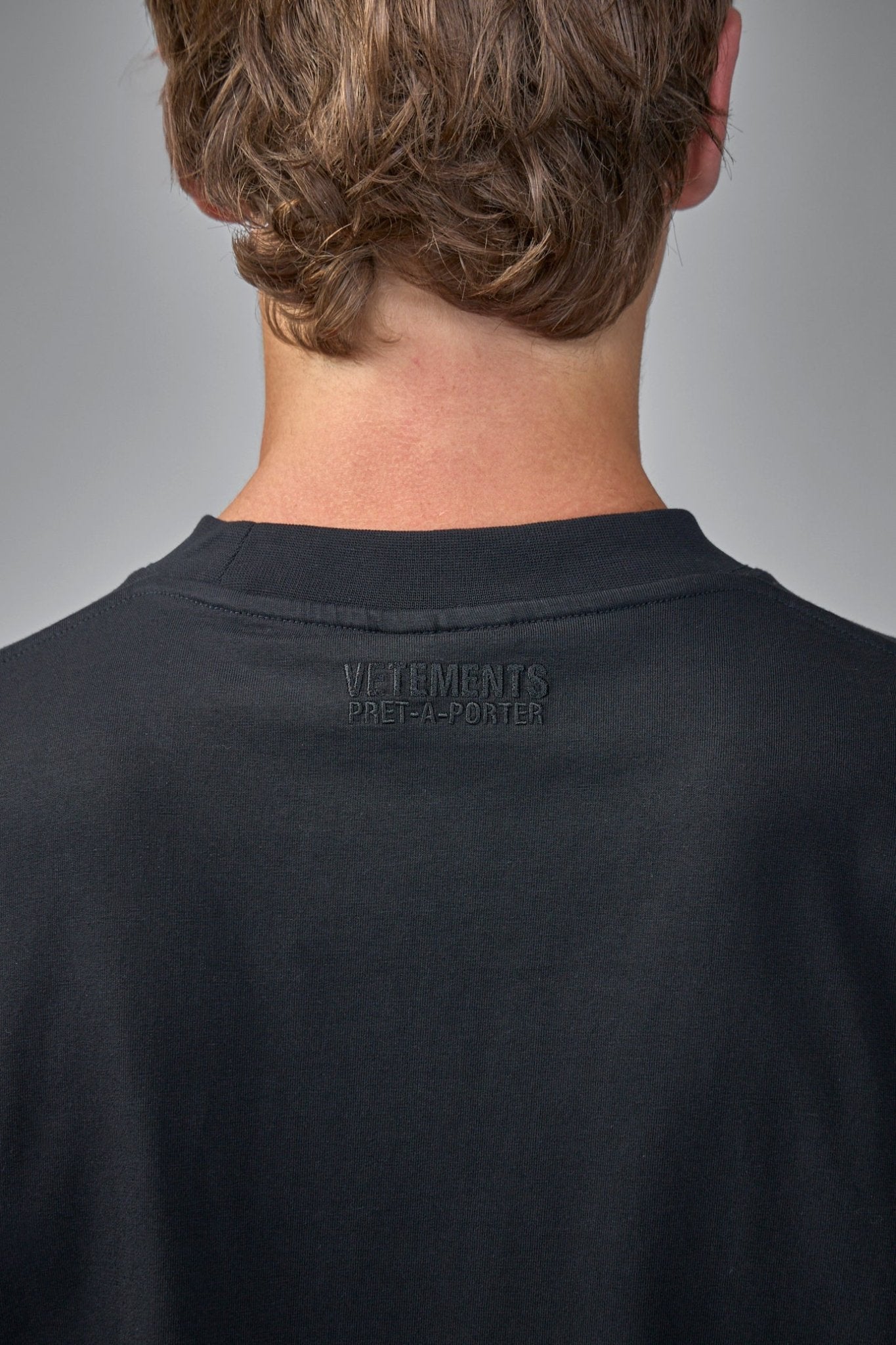 Vetements - Logo Regular T-Shirt - LABELS