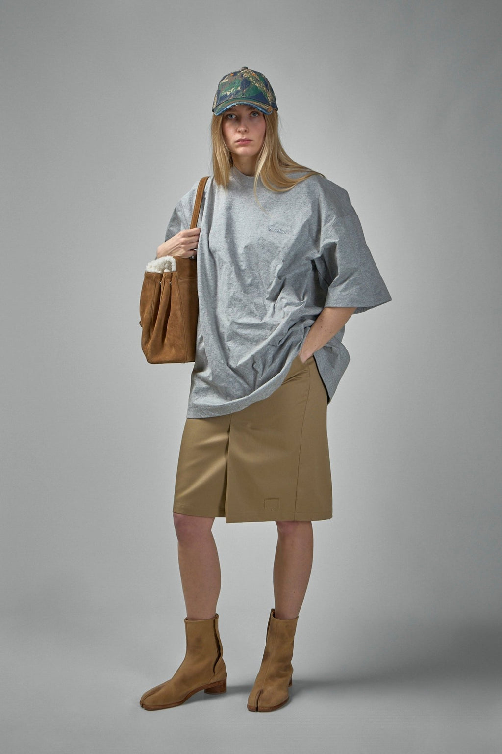 Vetements - Metalized Wrinkled Logo Embroidered T-Shirt - LABELS