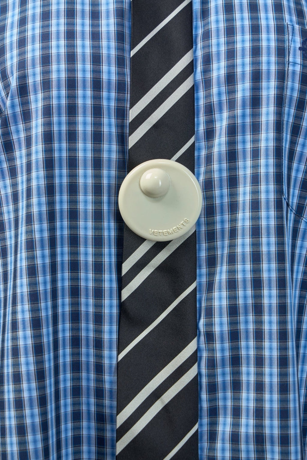 Vetements - Security Tag Brooch - LABELS
