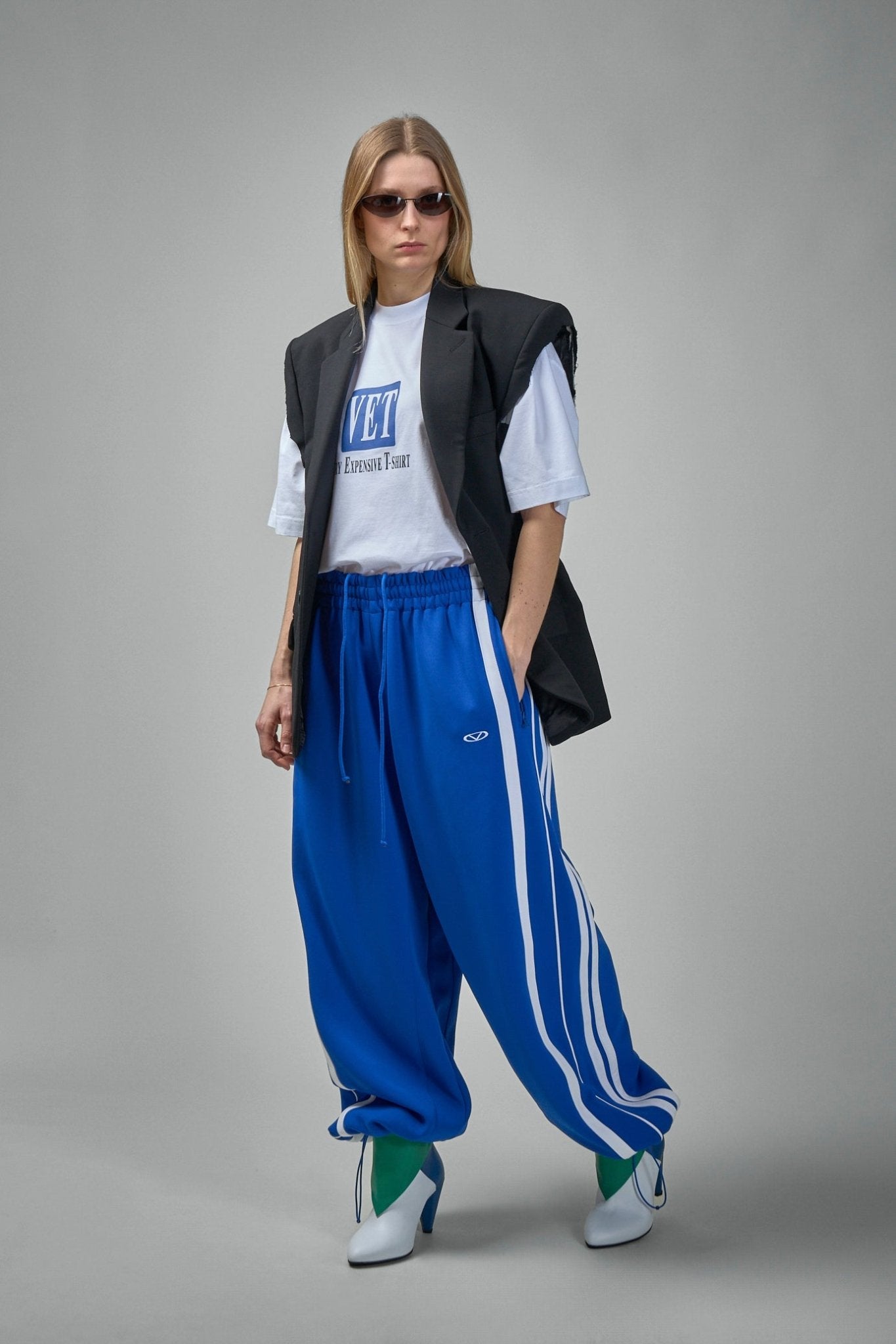 Vetements - Sleeveless Single Breasted Tailored Jacket - LABELS