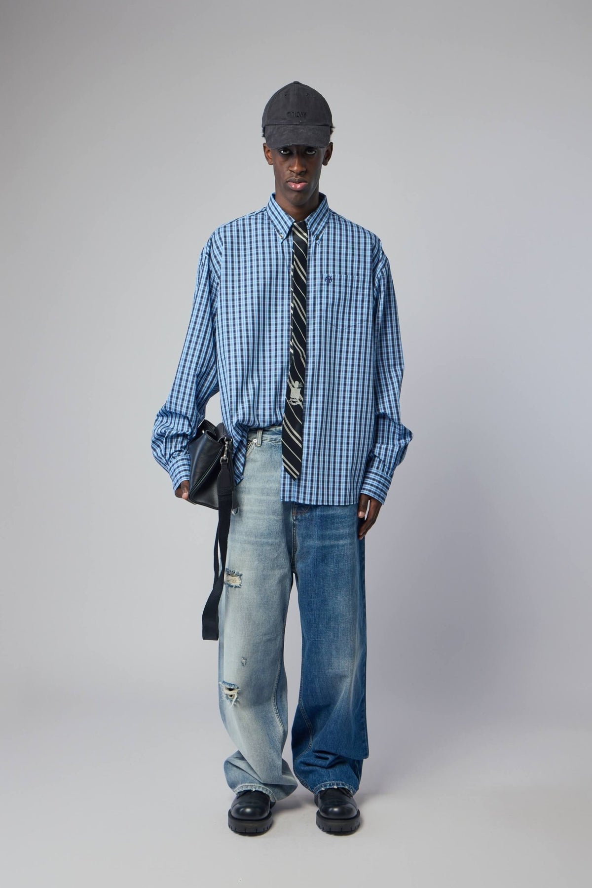 men - Full outfit styling with Vetements Tie Classic Shirt