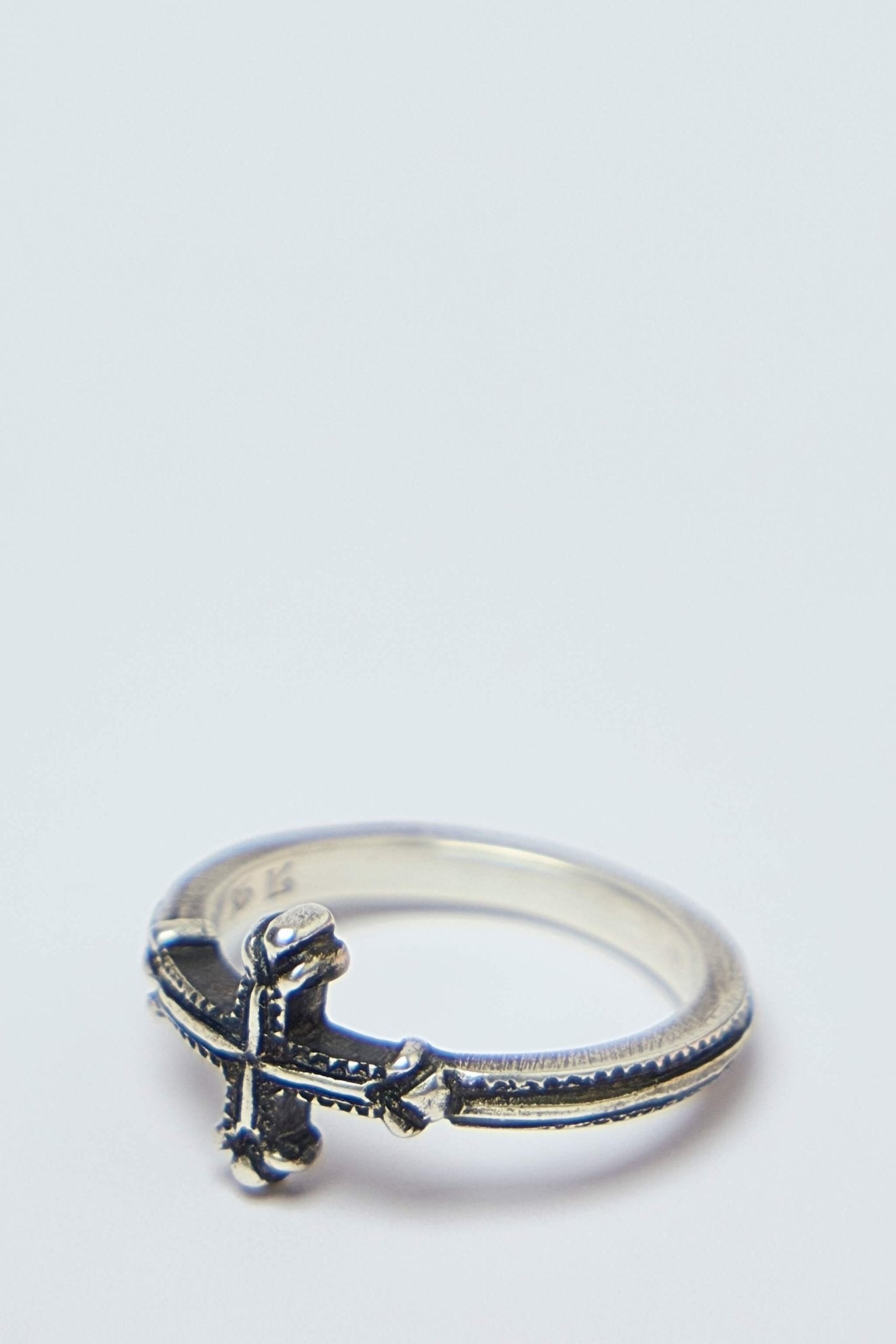 Werkstatt MüNchen - Ring Symbol Cross - LABELS