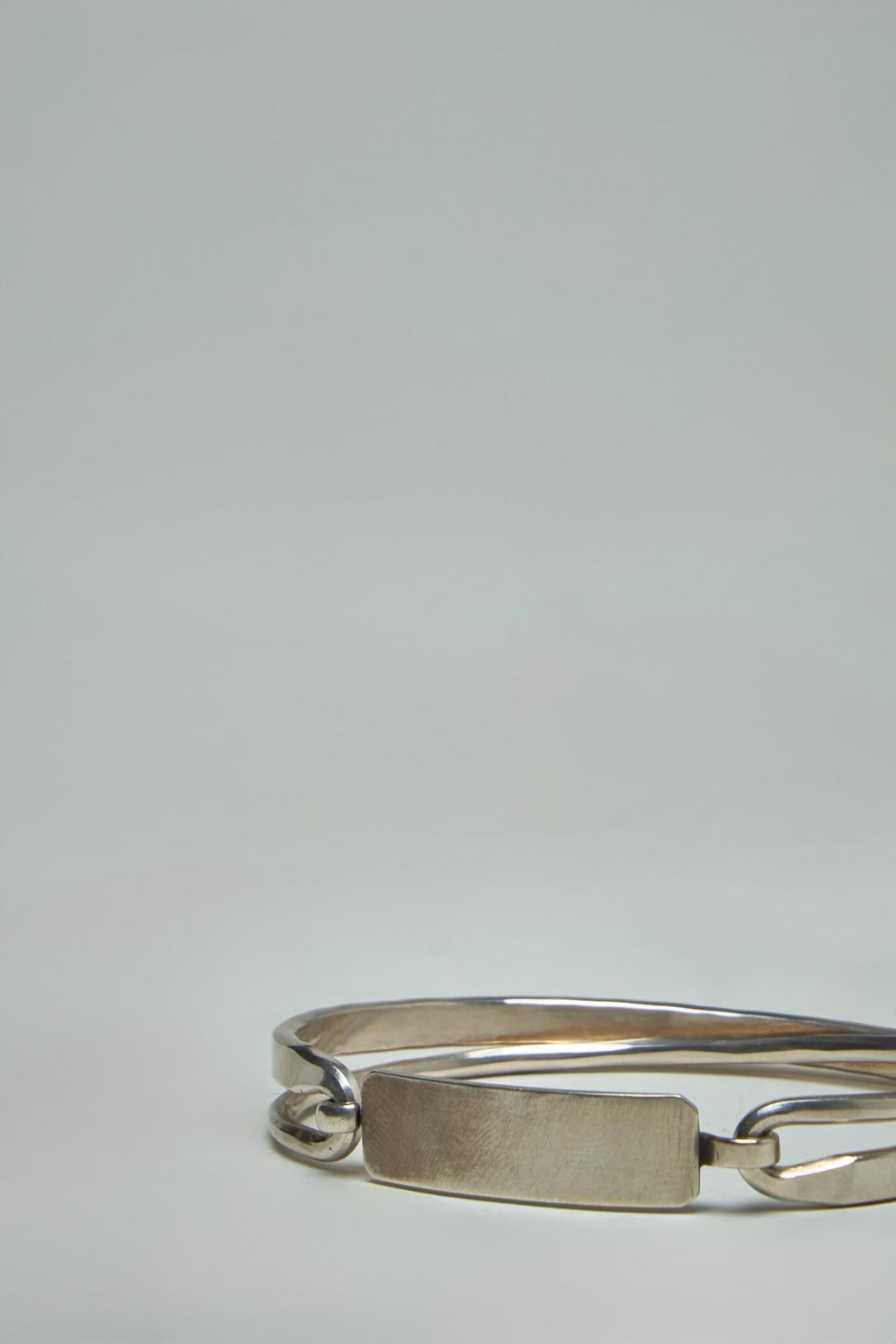 Werkstatt München - Bracelet Flat Crossed - LABELS