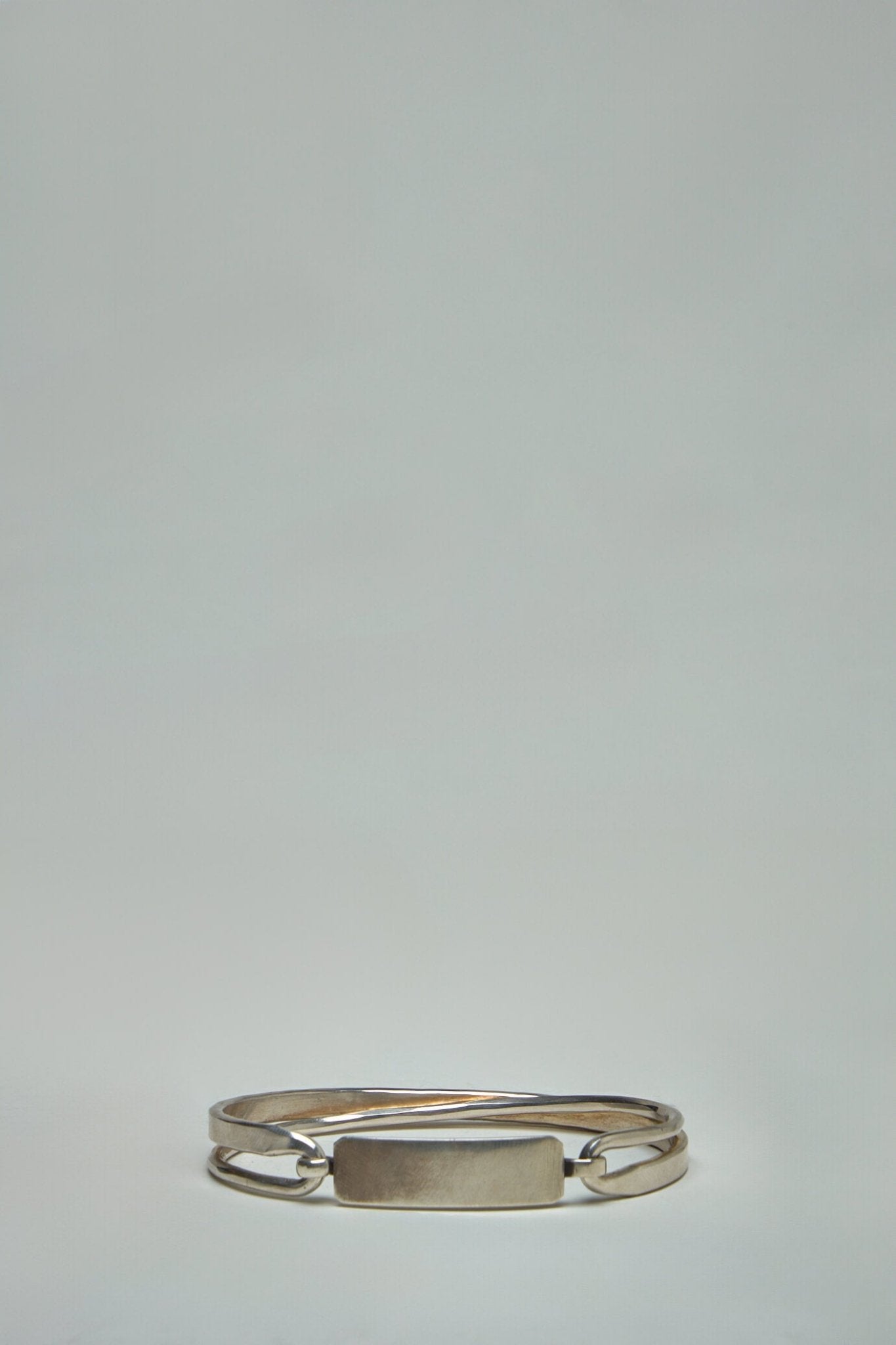 Werkstatt München - Bracelet Flat Crossed - LABELS