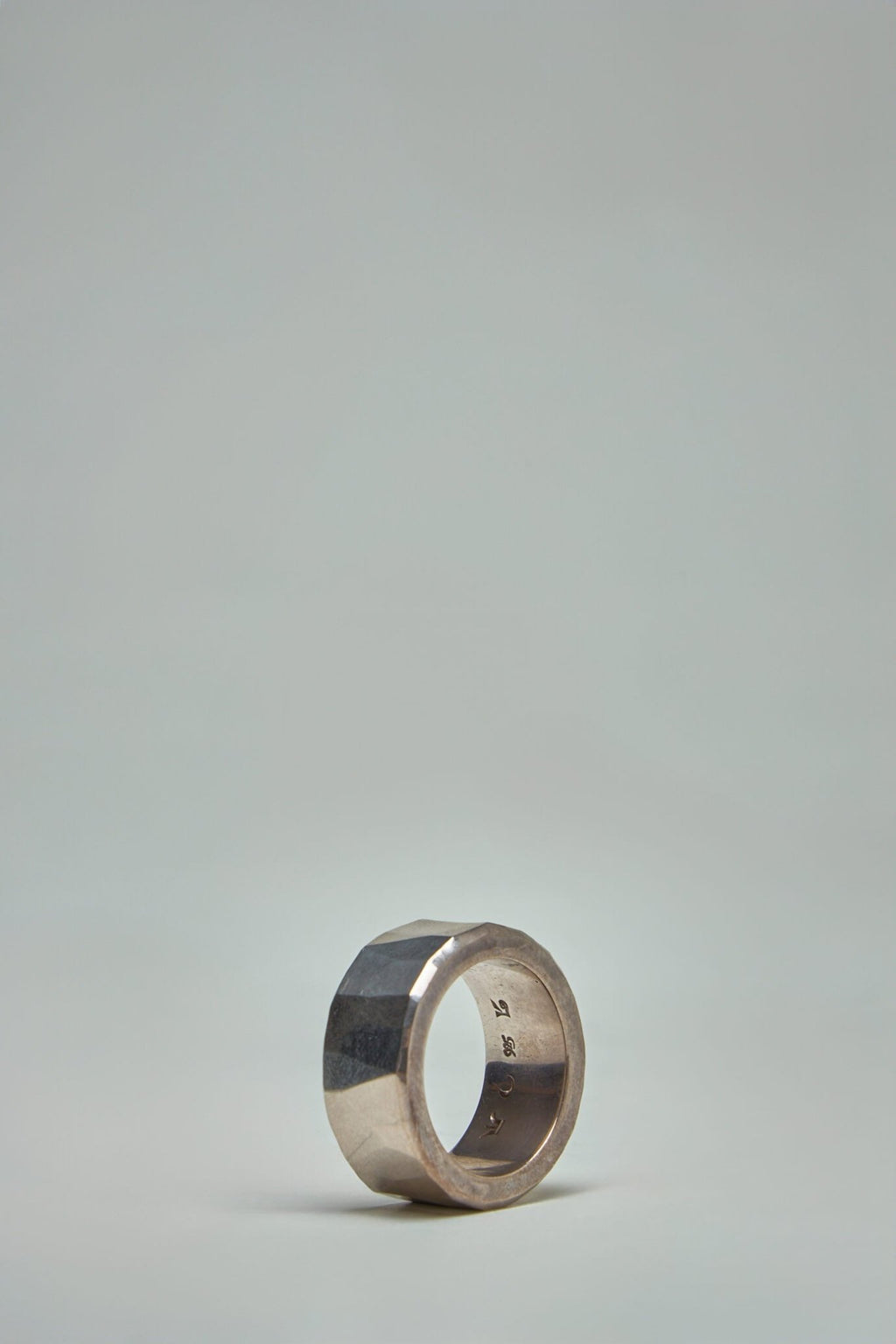 Werkstatt München - Ring Rough Hammered Silver - LABELS