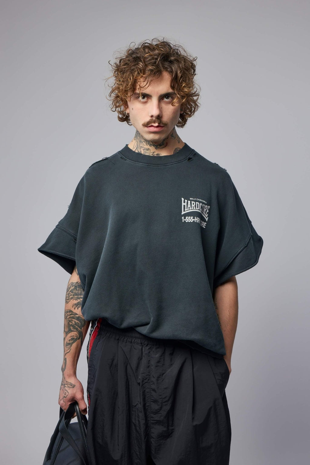 Willy Chavarria - "hardcore" - Muscle Tee - LABELS