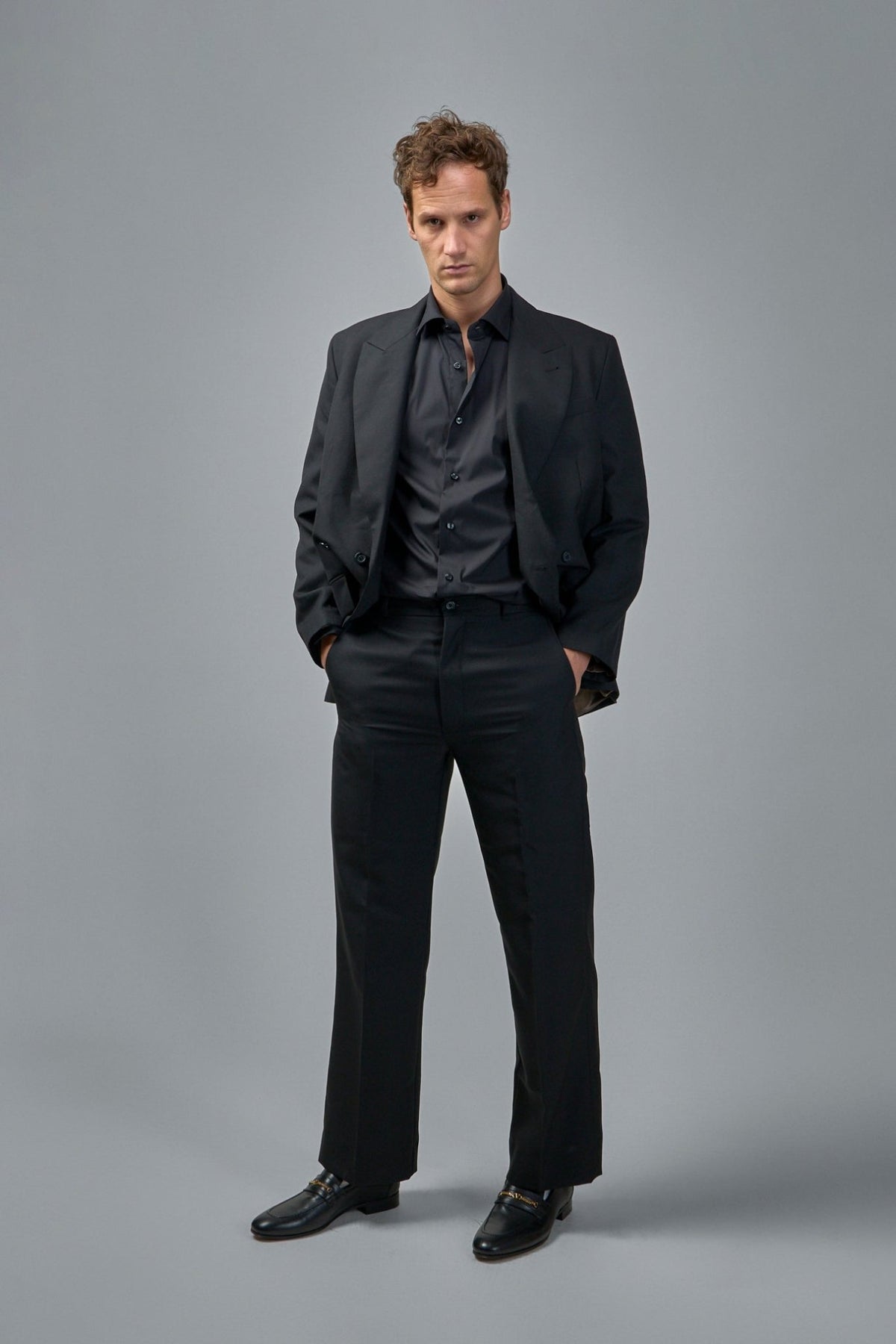 Full view of Xacus classic long sleeve shirt styling