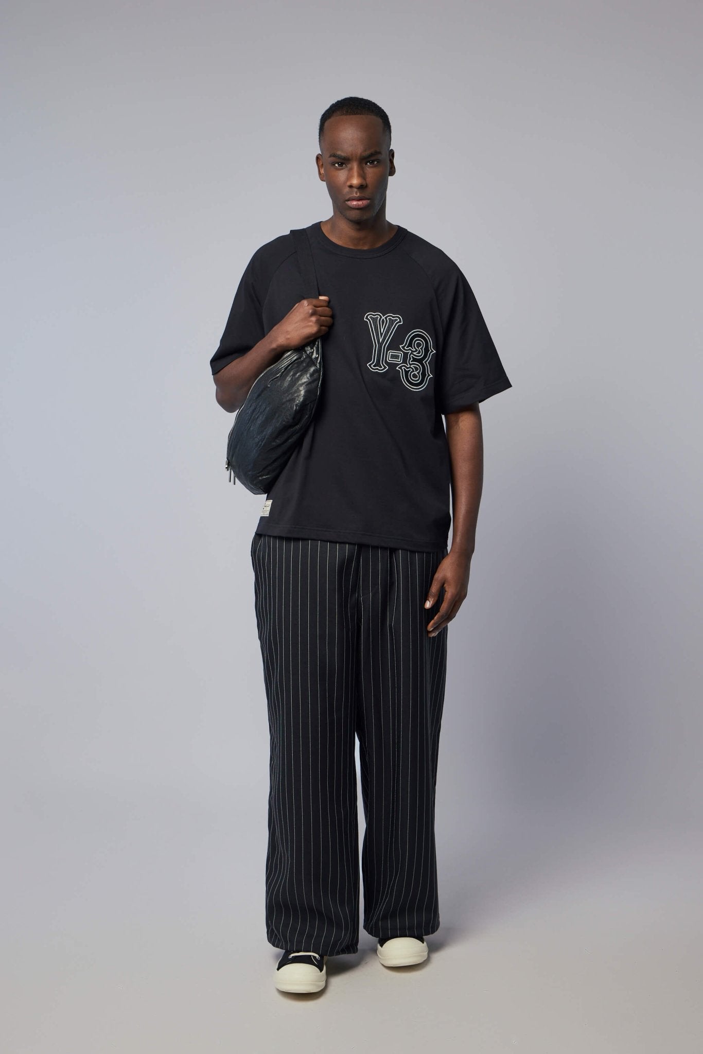 Y - 3 Yohji Yamamoto - El5 Gfx SS Tee Black - LABELS