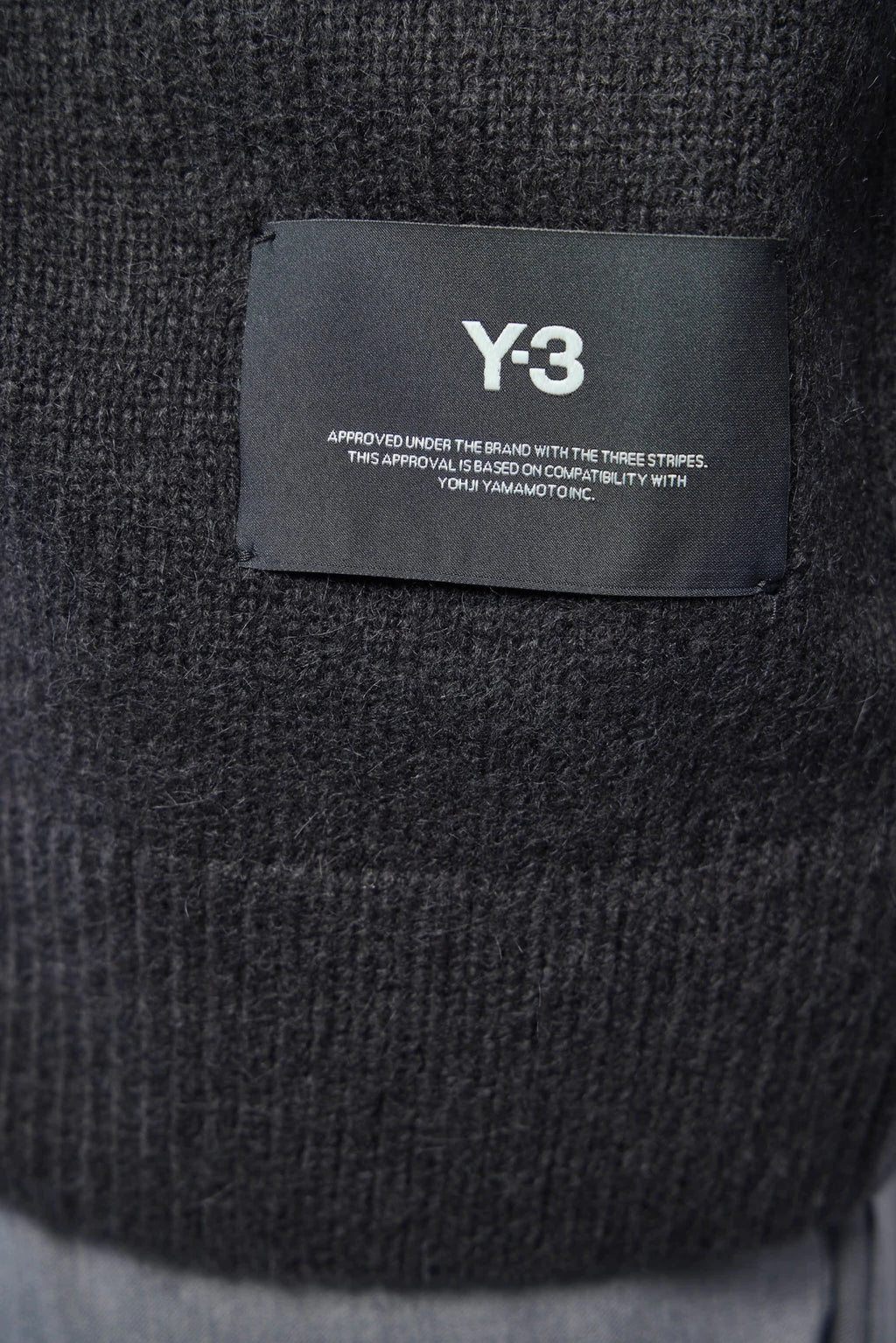 Y-3 Yohji Yamamoto - GFX Knit Cardigan - LABELS