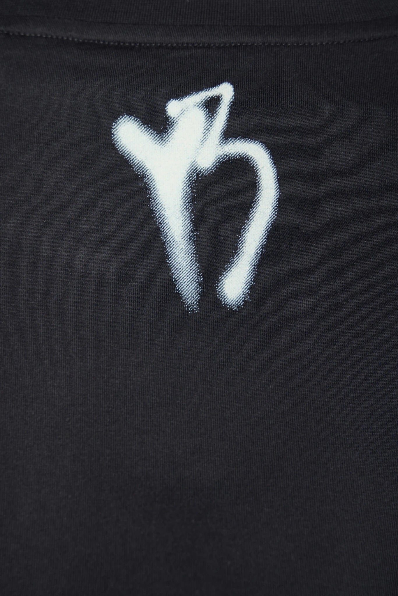 Y-3 Yohji Yamamoto - GFX SS Tee - LABELS