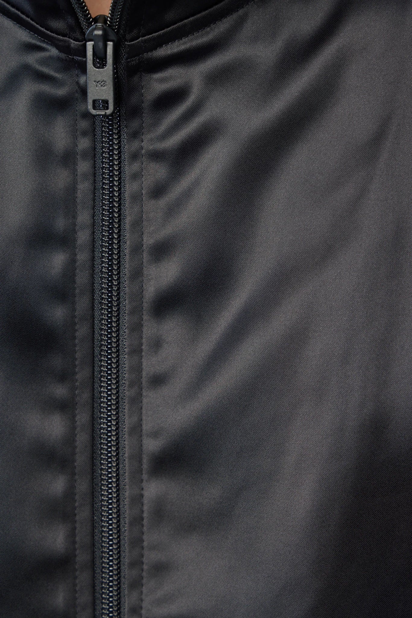 Y-3 Yohji Yamamoto - GRD 3S Satin TT - LABELS