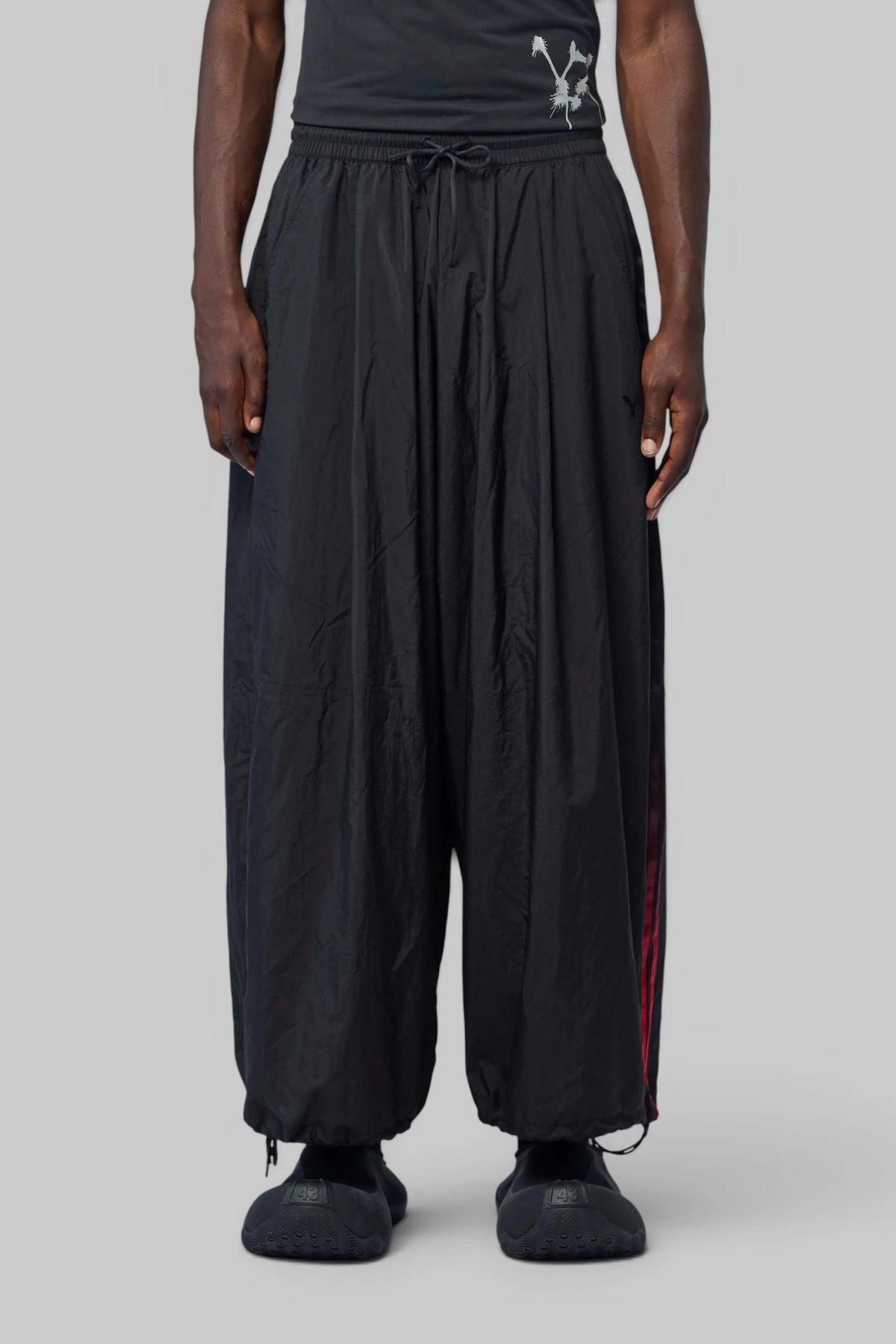 Close-up of elastic waistband on Y-3 cargo pants