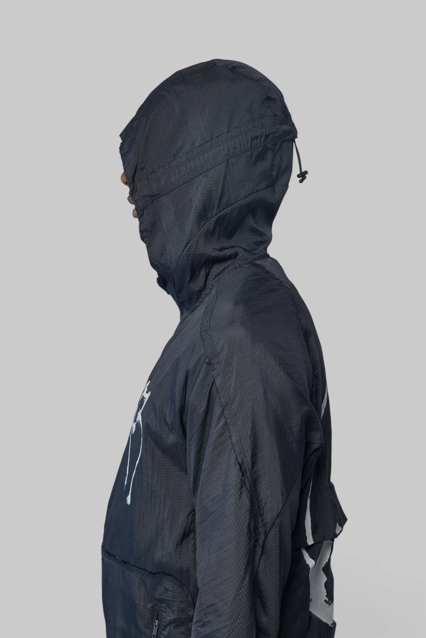 Y-3 Yohji Yamamoto - M GFX Run Jacket - LABELS