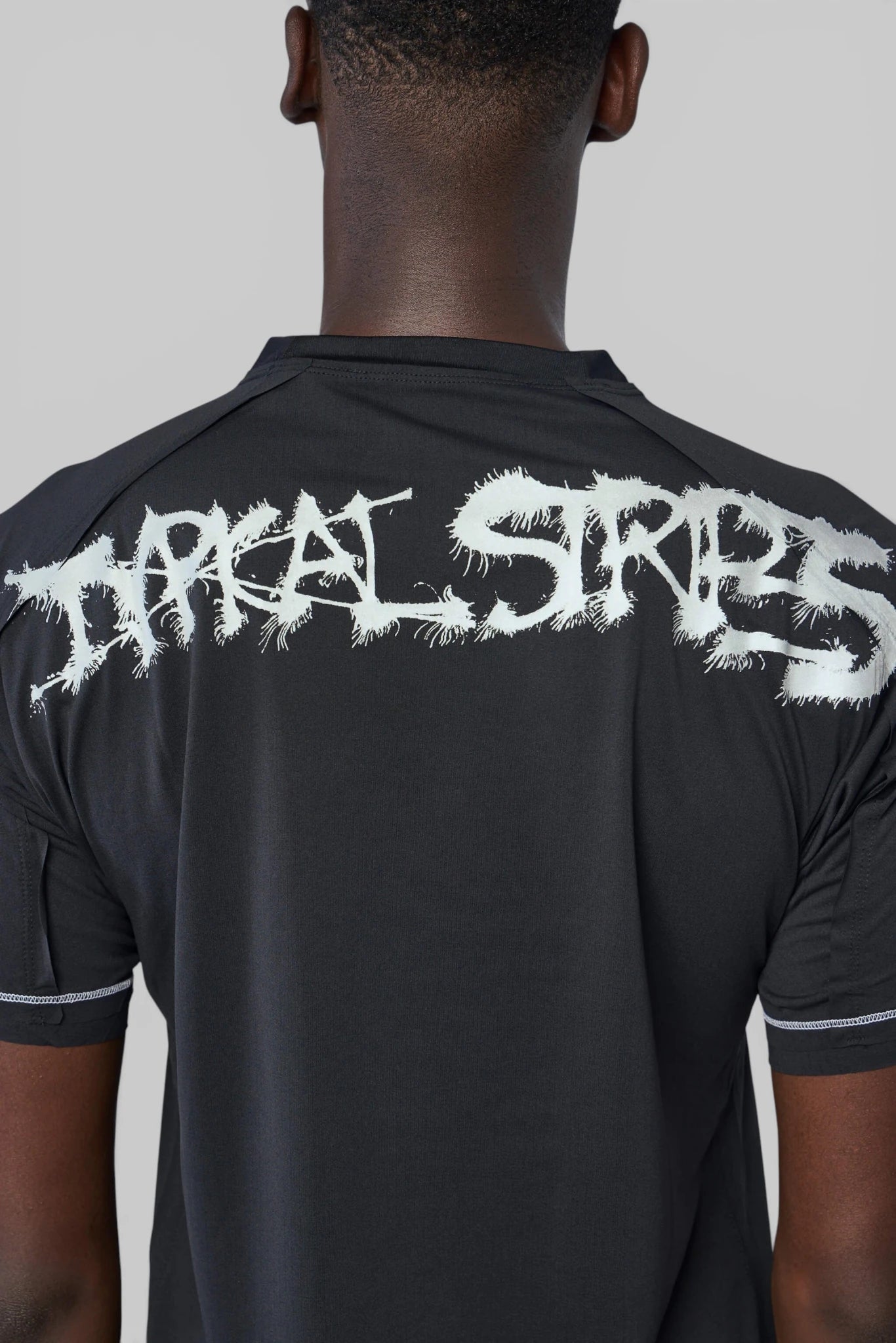 Y-3 Yohji Yamamoto - M GFX Run SS Tee - LABELS