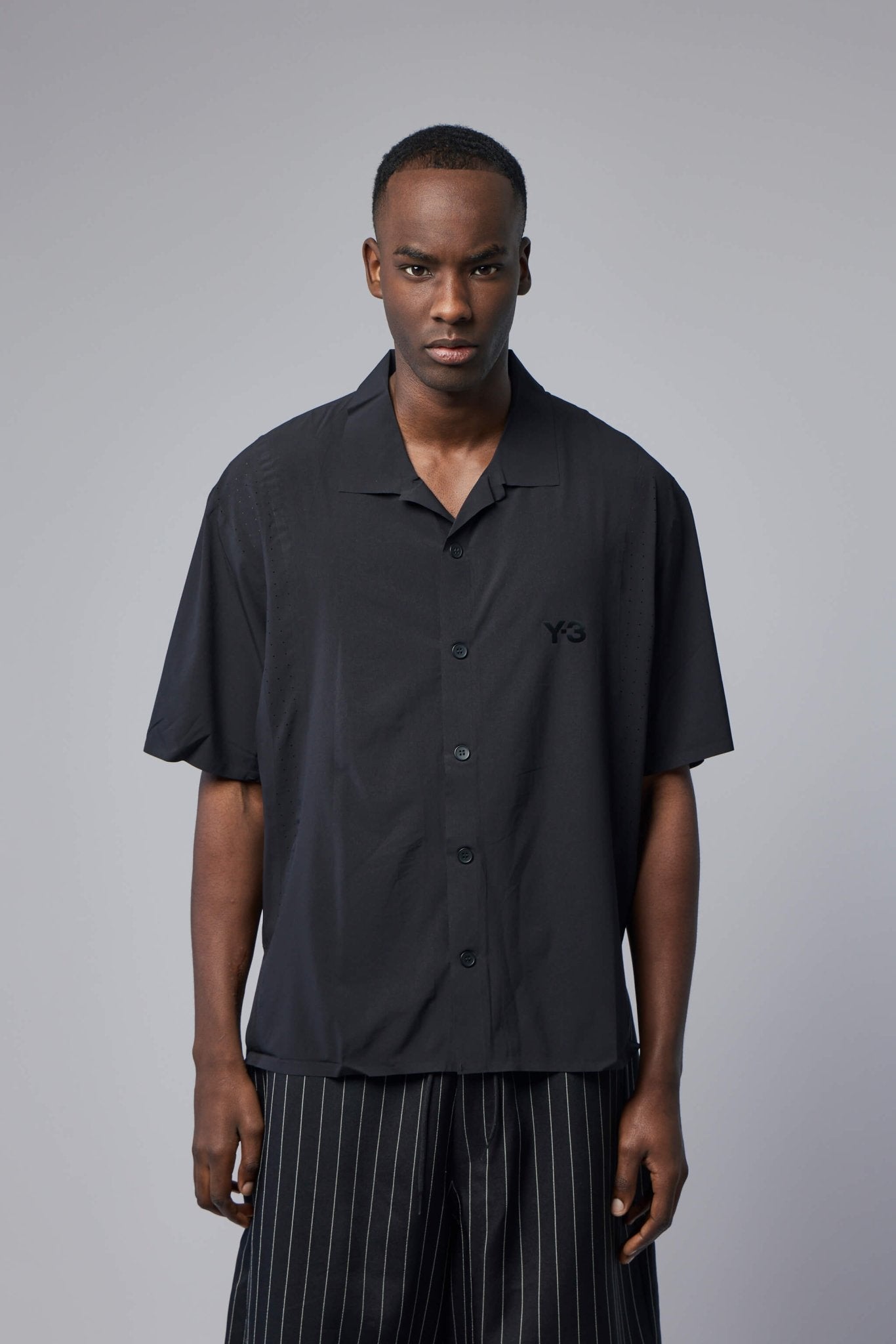 シャツ Yohji yamamoto by WXYZ design shirts Y-3 Yohji Yamamoto Shirts - M Lt Wov Perforated – LABELS
