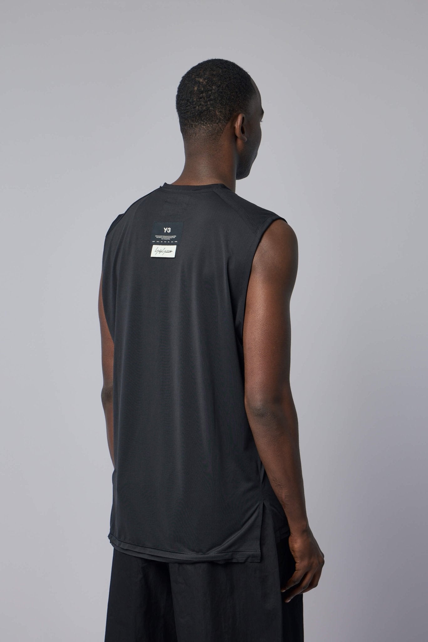 Y - 3 Yohji Yamamoto - M Run Tank RC - LABELS