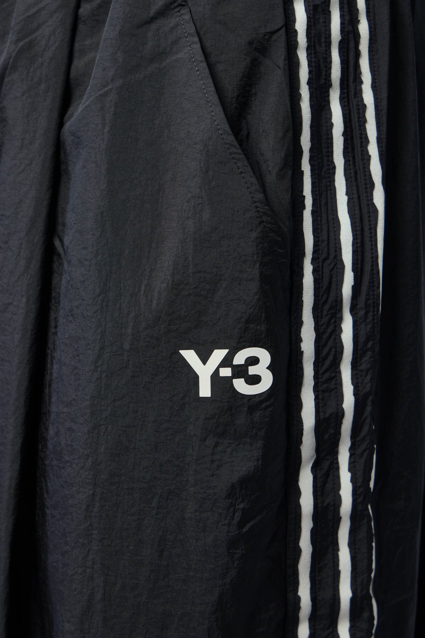 adidas Y-3 ジャージパンツ yohji yamamoto Y-3 Yohji Yamamoto Wide-Leg Pants - Re 3s Wide Pt – LABELS