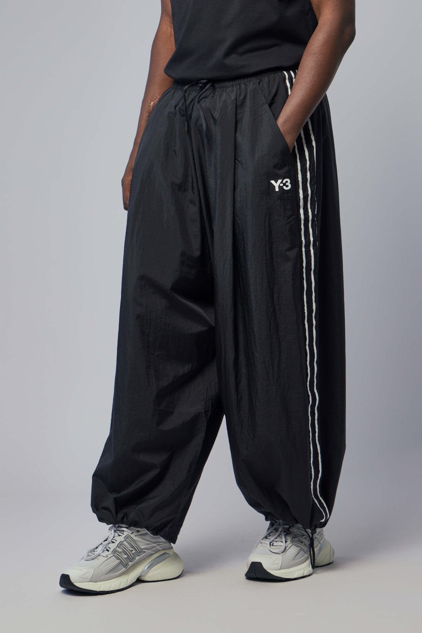 Y-3 Yohji Yamamoto Wide-Leg Pants - Re 3s Wide Pt – LABELS