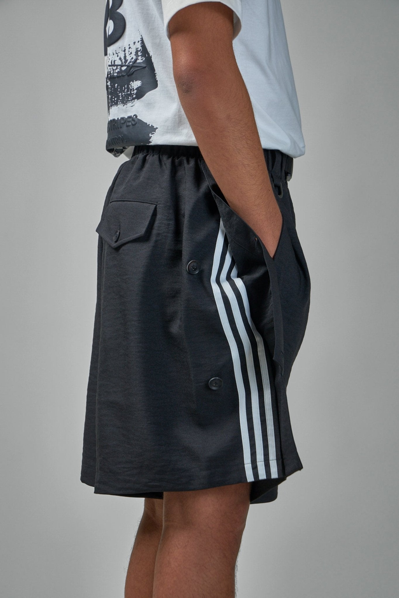 Y - 3 Yohji Yamamoto - Sport Uniform 3 - Stripes Short - LABELS