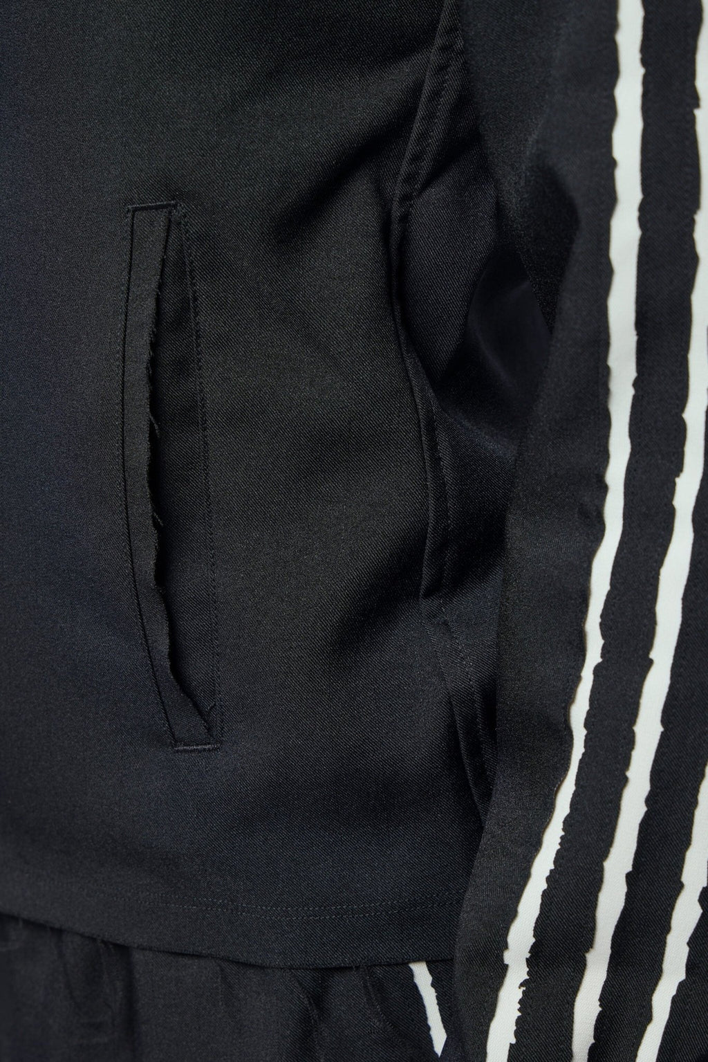 Y - 3 Yohji Yamamoto - W SU RE 3S TT - LABELS