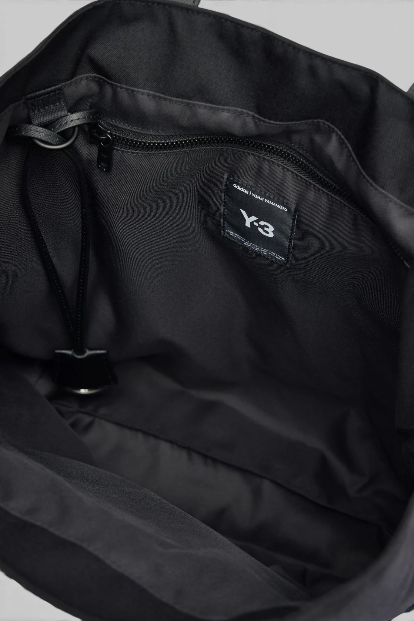 Y-3 Yohji Yamamoto - Y-3 Chito Tote - LABELS
