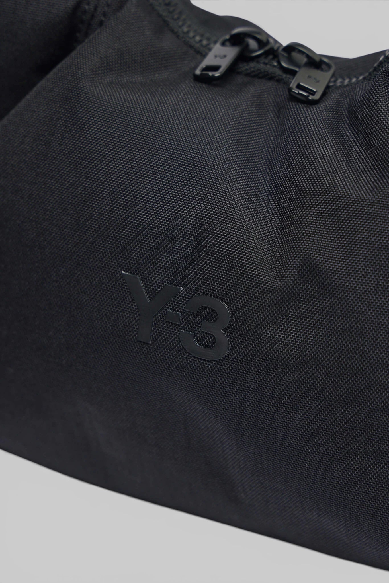 Y-3 Yohji Yamamoto - Y-3 Crescen Bag - LABELS