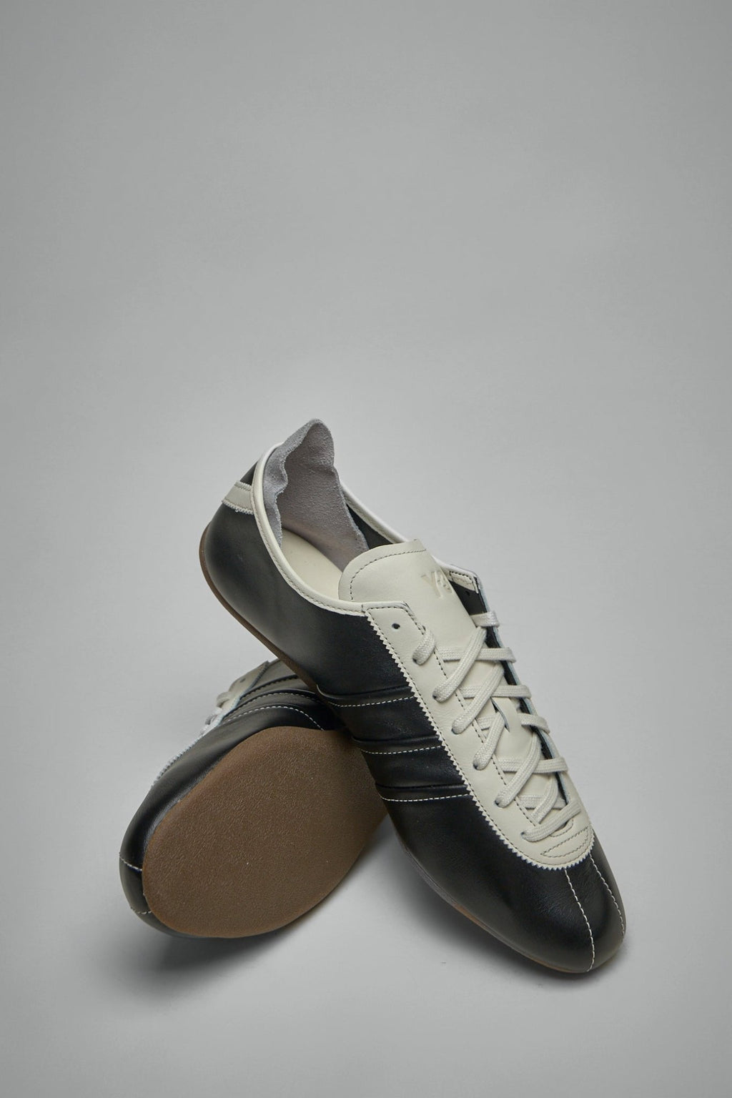 Y - 3 Yohji Yamamoto - Y - 3 Tokyo - LABELS