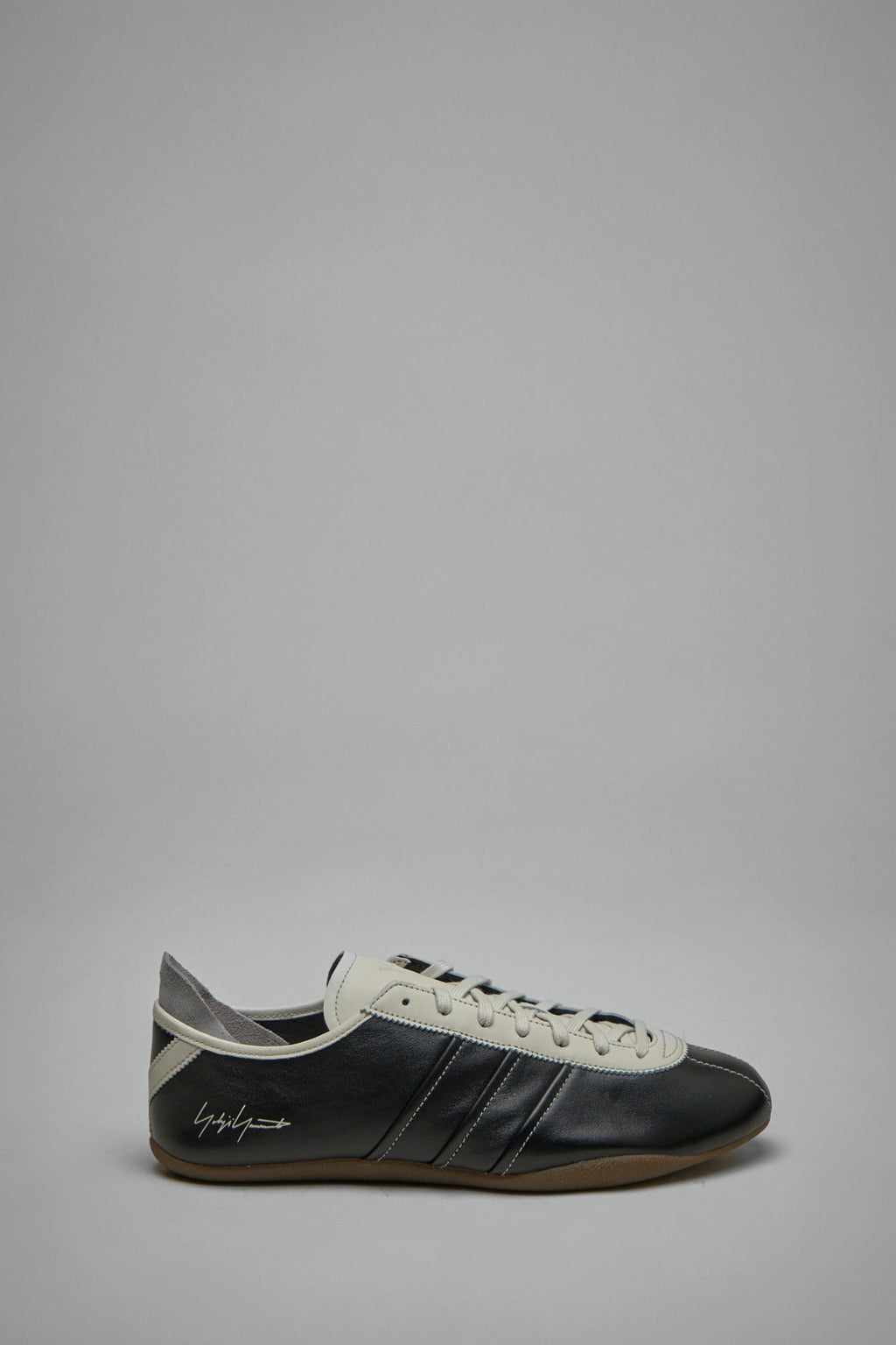 Y - 3 Yohji Yamamoto - Y - 3 Tokyo - LABELS