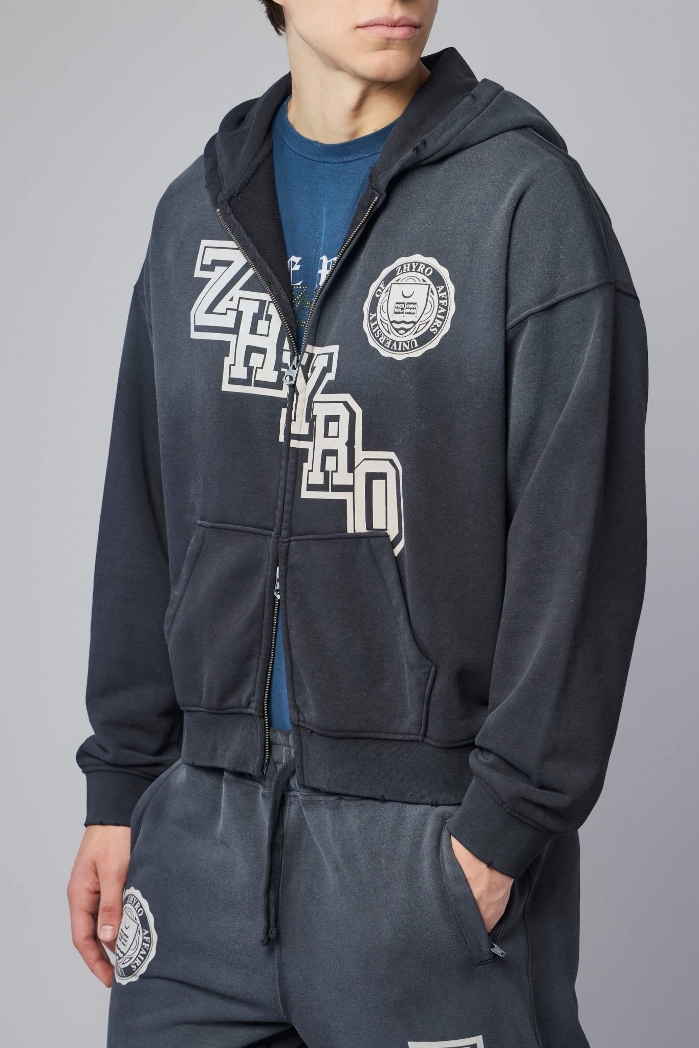 Zhyro - College Zip Hoodie - LABELS