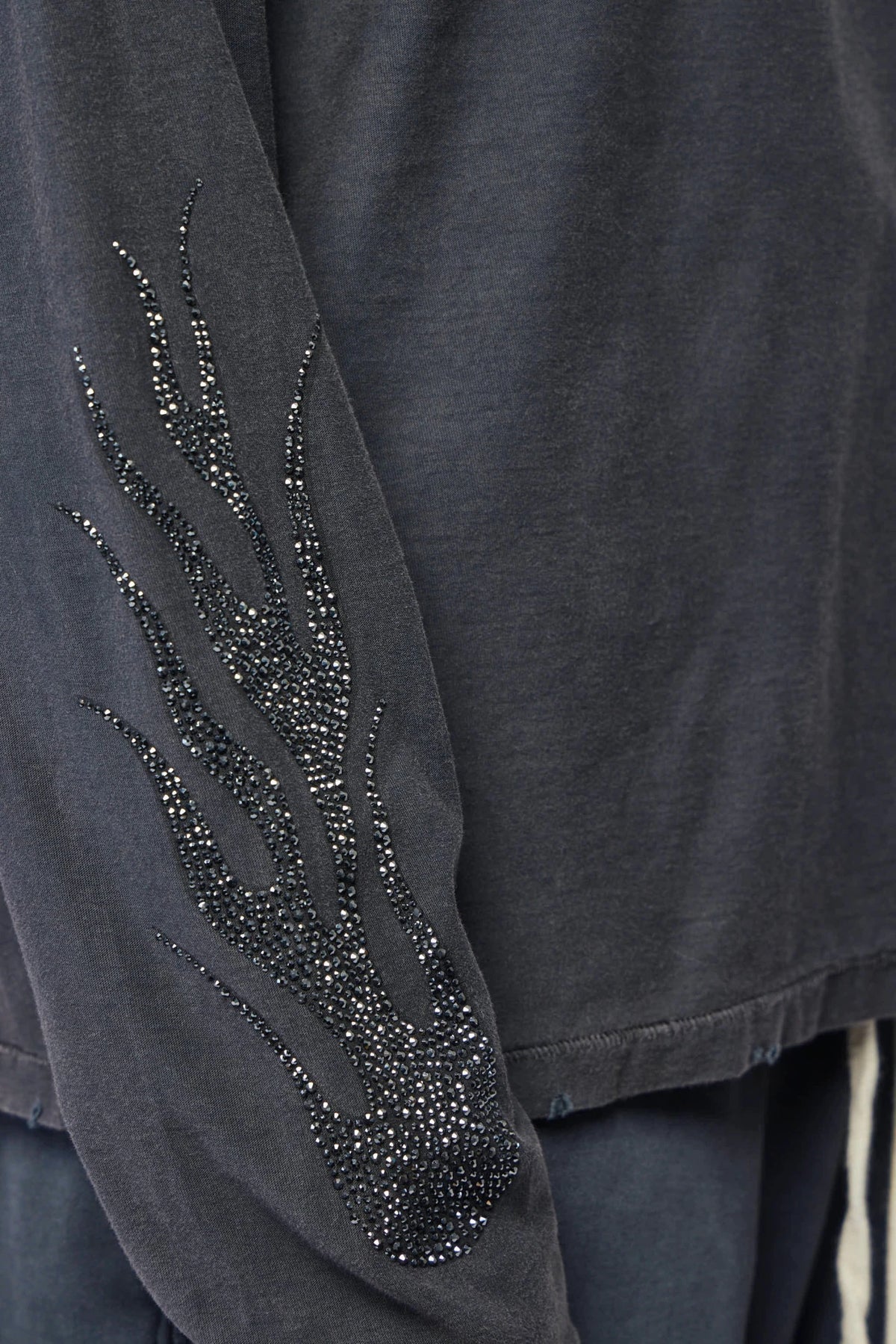 Zhyro - Mercy L/s - LABELS