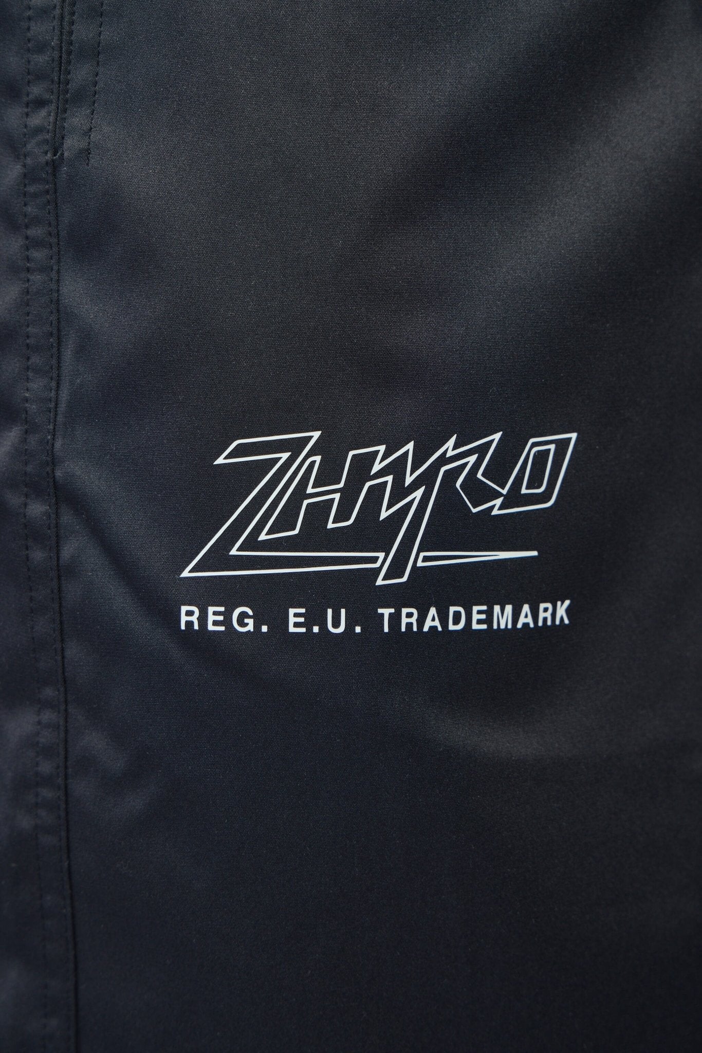 Zhyro - Parachute Pants - LABELS