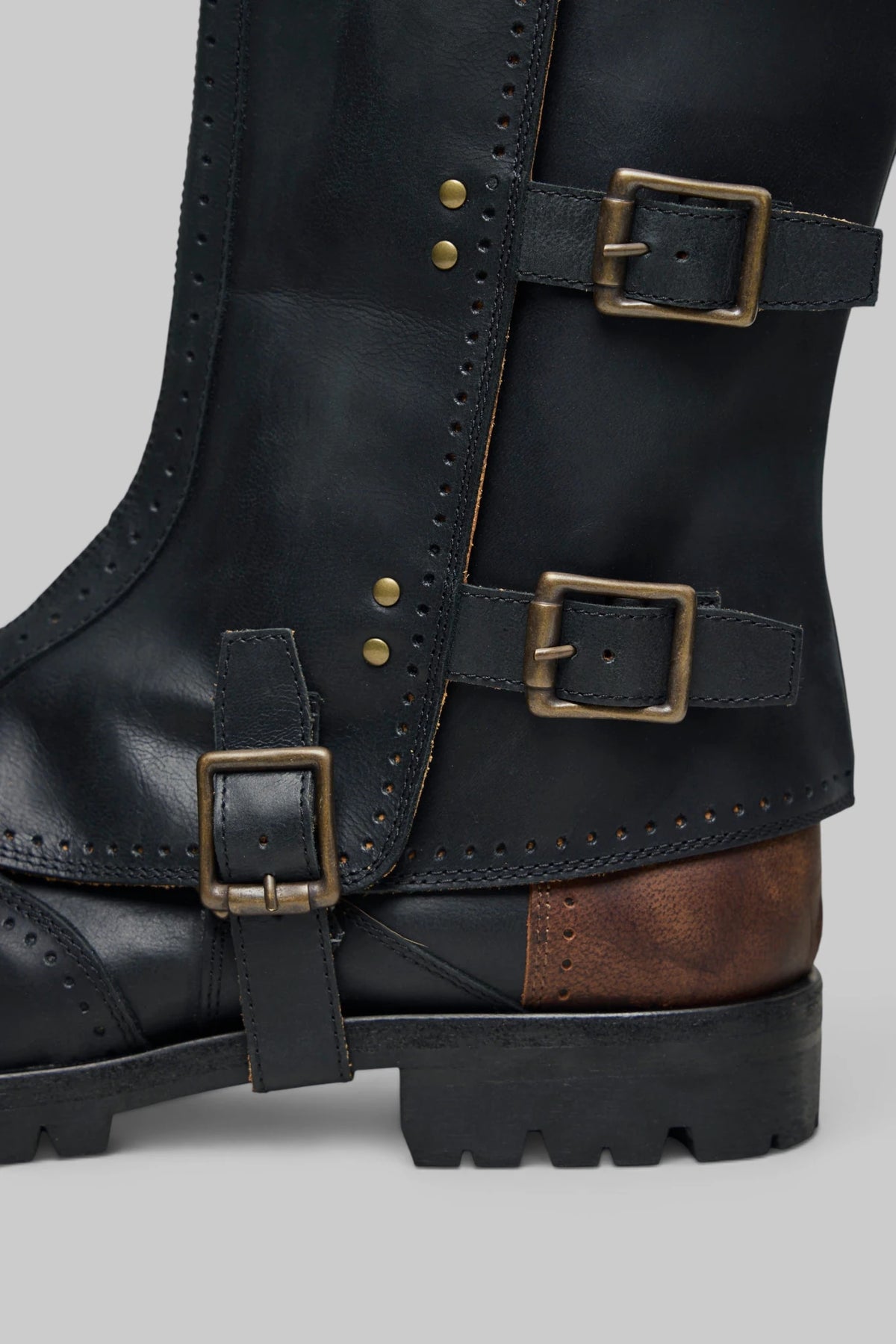 Ziggy Chen - Brass Tip Buckle Boots With Spats - LABELS