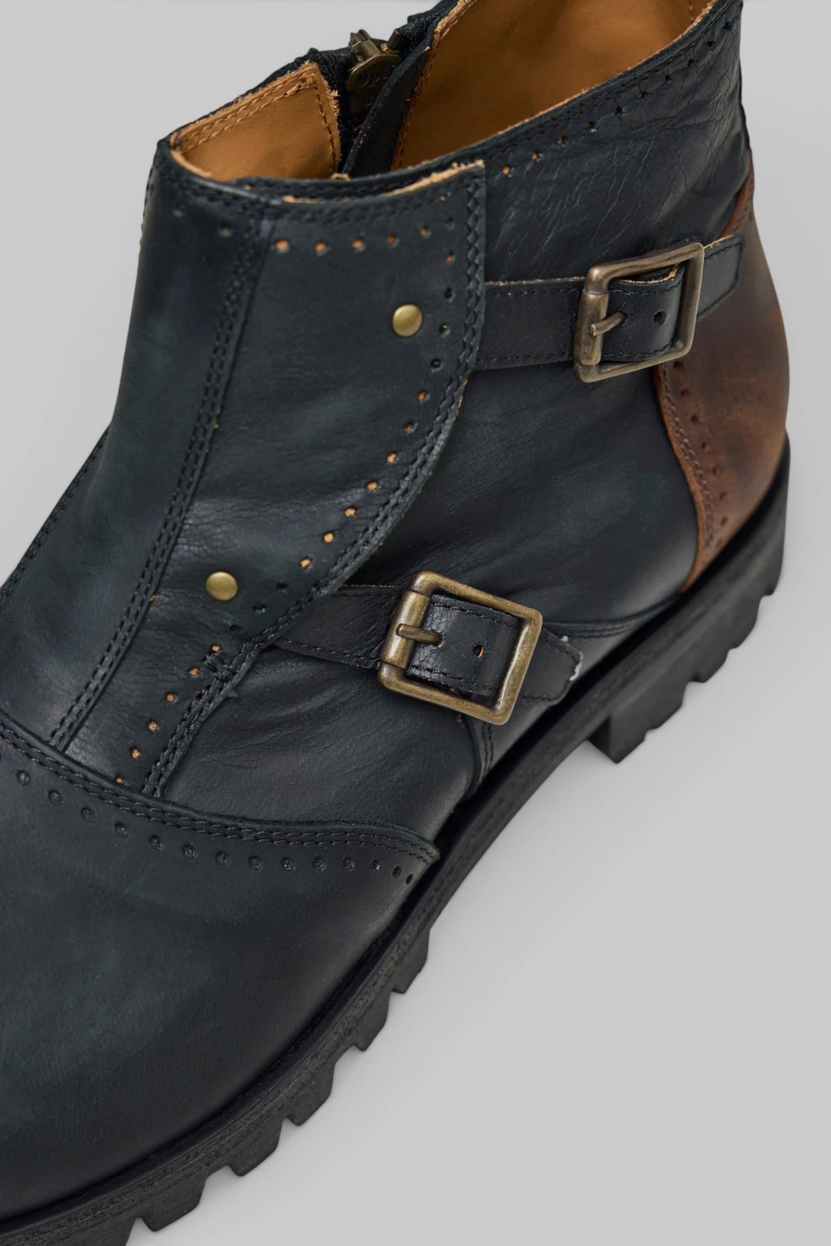 Ziggy Chen - Brass Tip Buckle Boots With Spats - LABELS