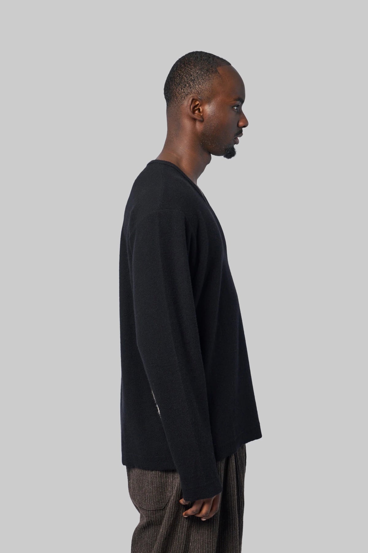Ziggy Chen - Intarsia V-neck Sweater - LABELS