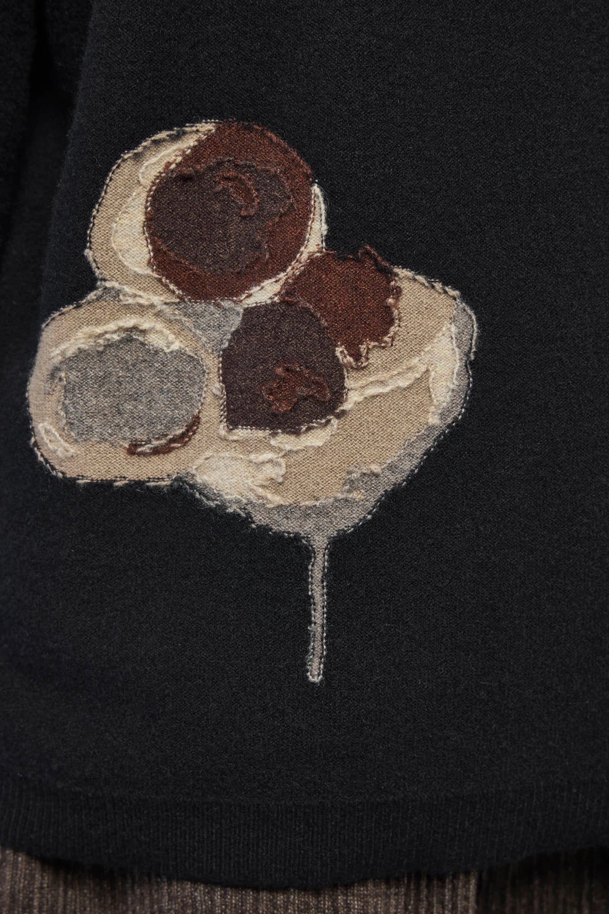 Ziggy Chen - Intarsia V-neck Sweater - LABELS
