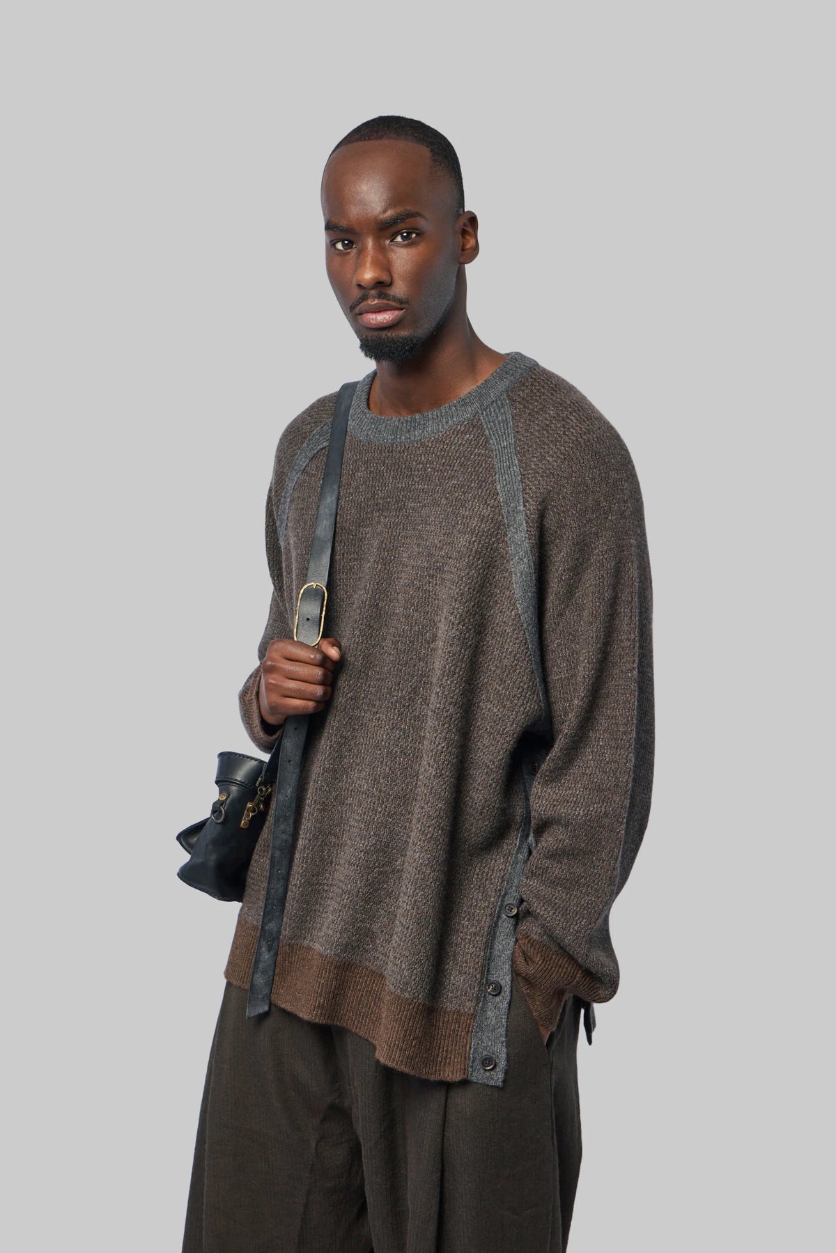 Ziggy Chen - Oversized Raglan Sweater - LABELS