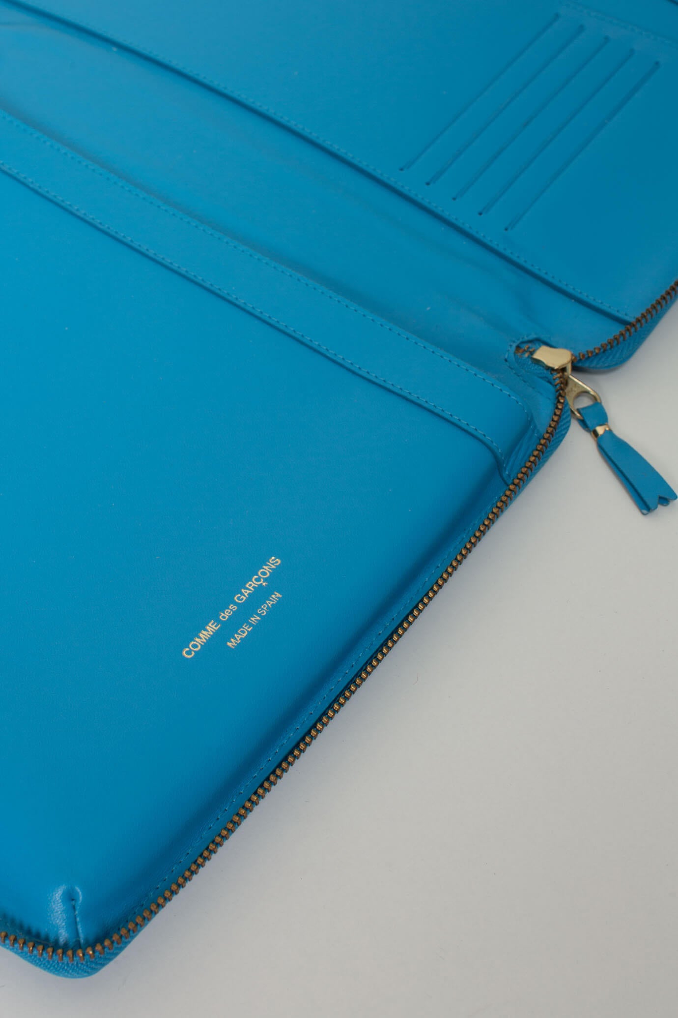 Comme Des Garcons Classic iPad Case in Blue