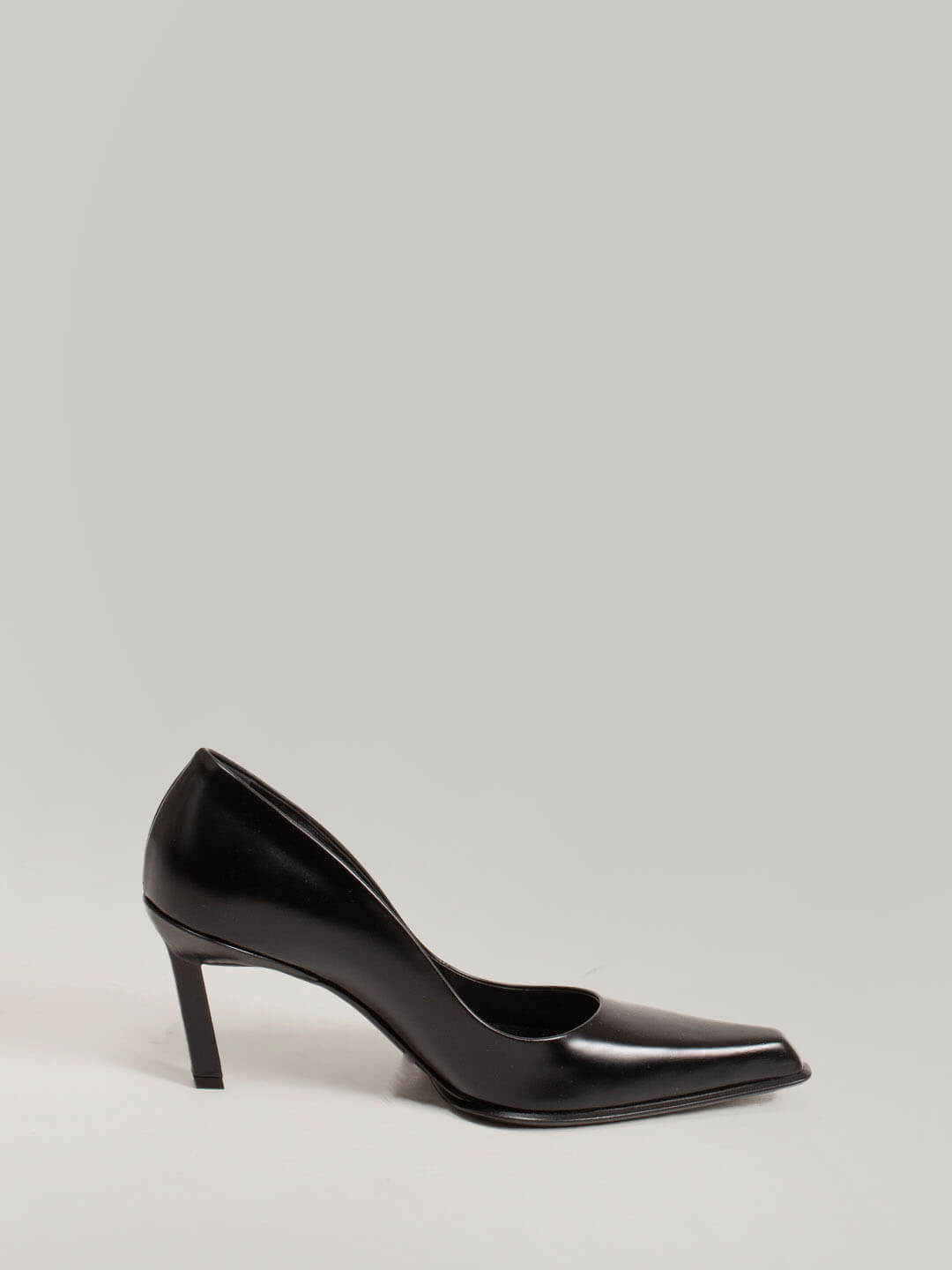 Raf Simons Pump with Squared Nose black – LABELS