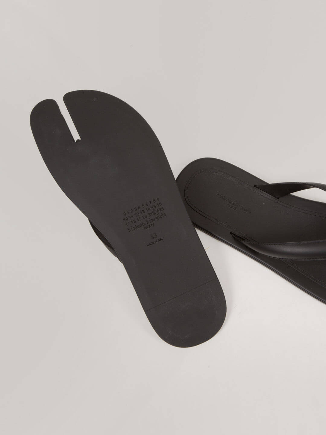 Maison sales margiela slippers