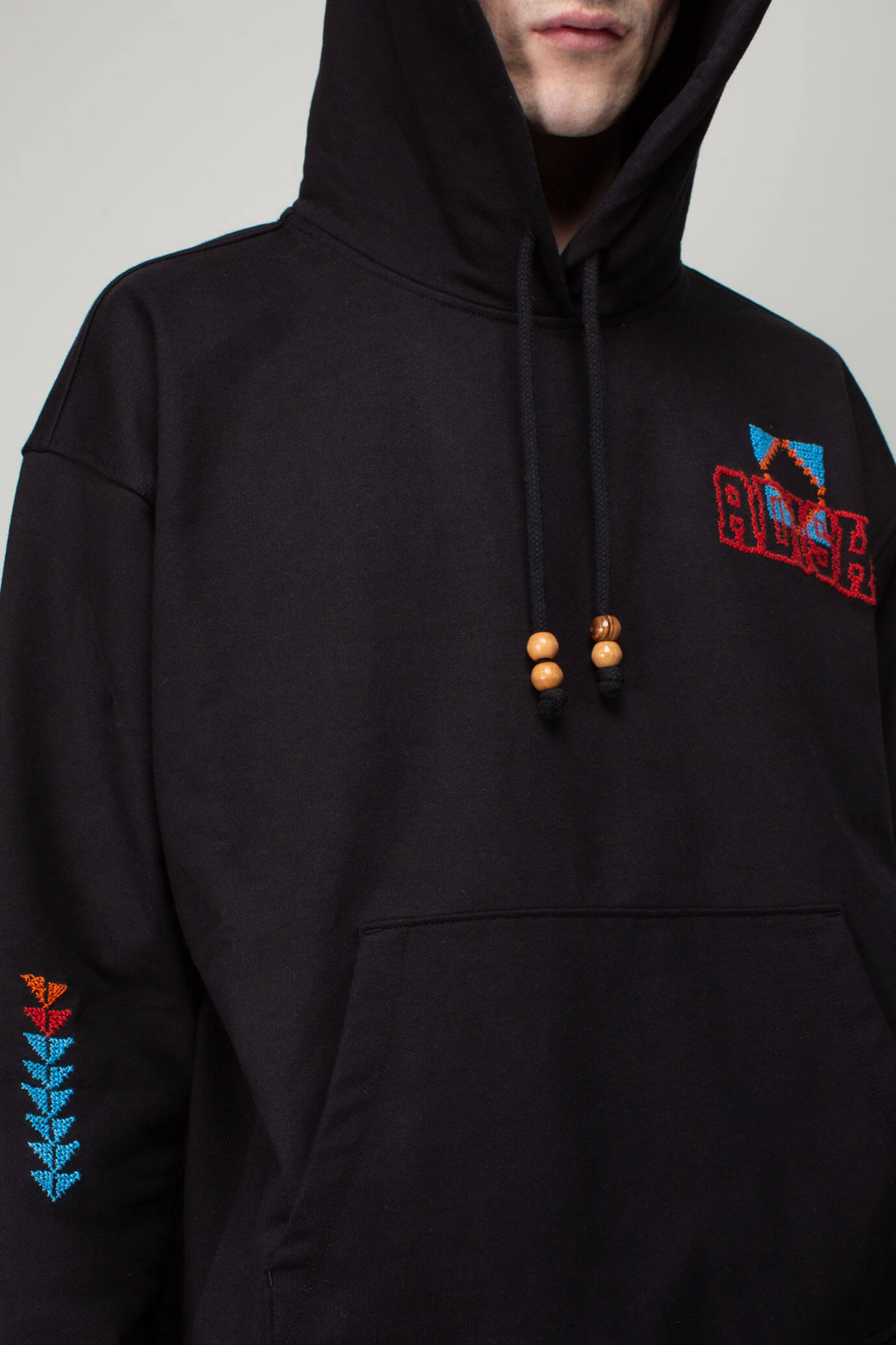 Huf flags deals black hoodie