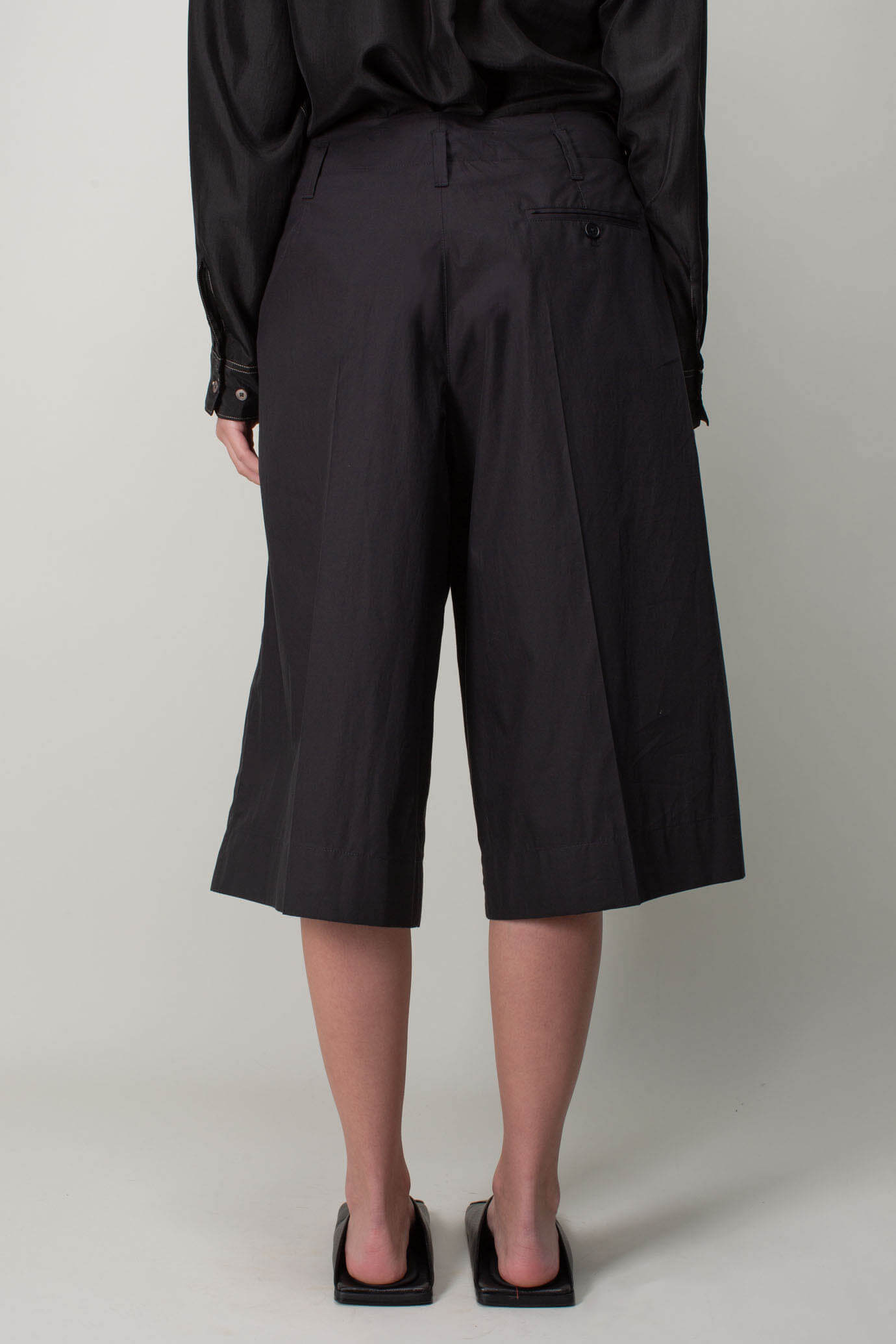 Large Pleated Shorts