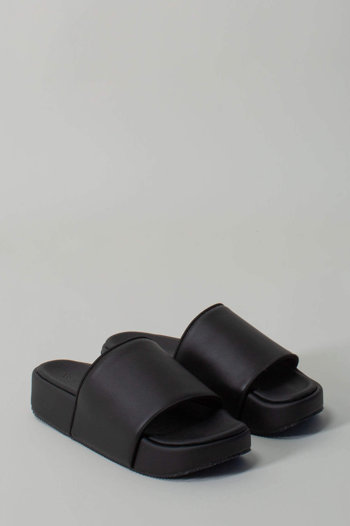 ショッピング人気 Y-3 slide sandal 20ss 24.5 - 靴