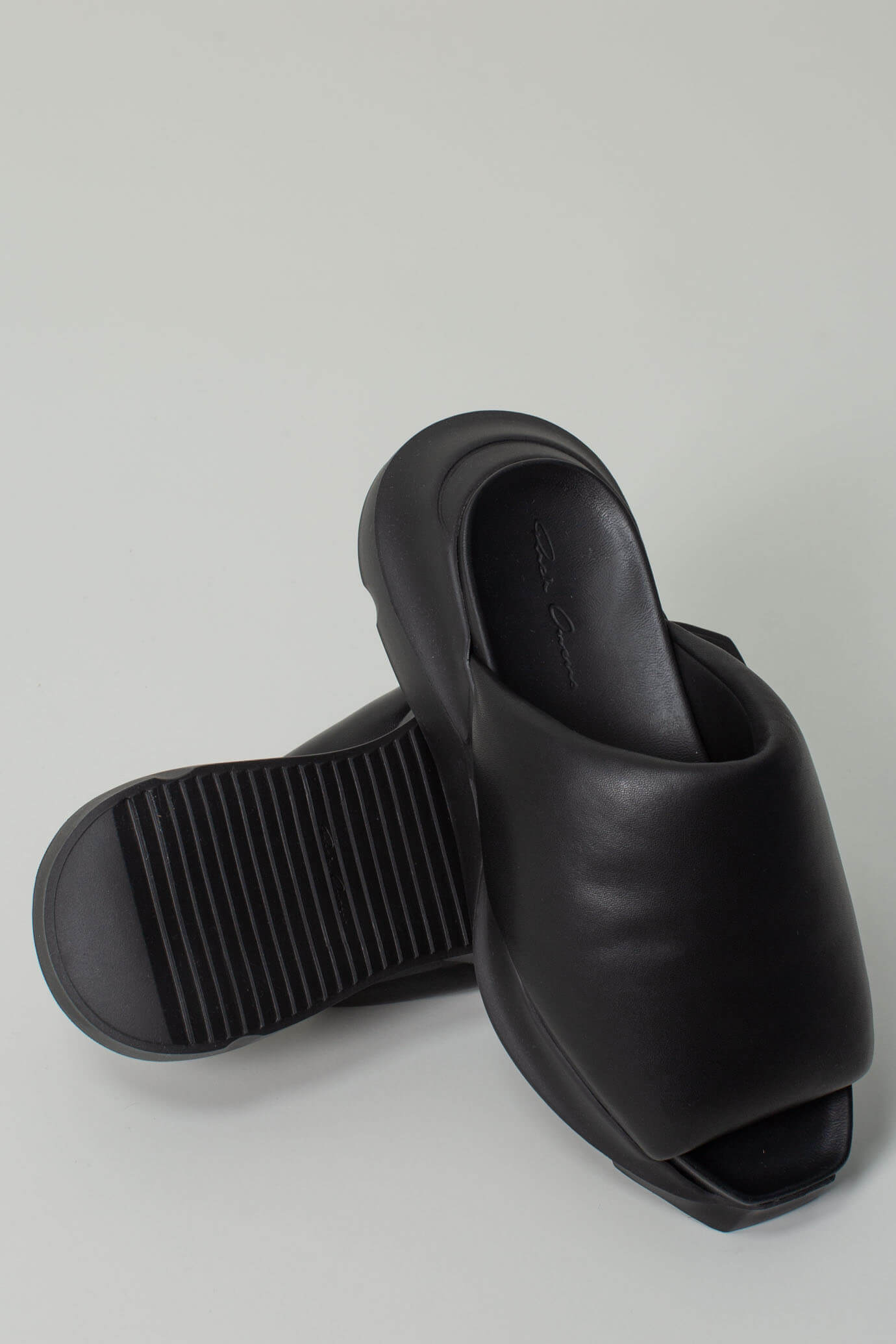 RICK OWENS GETH PUFFER SLIDE | www.talentchek.com