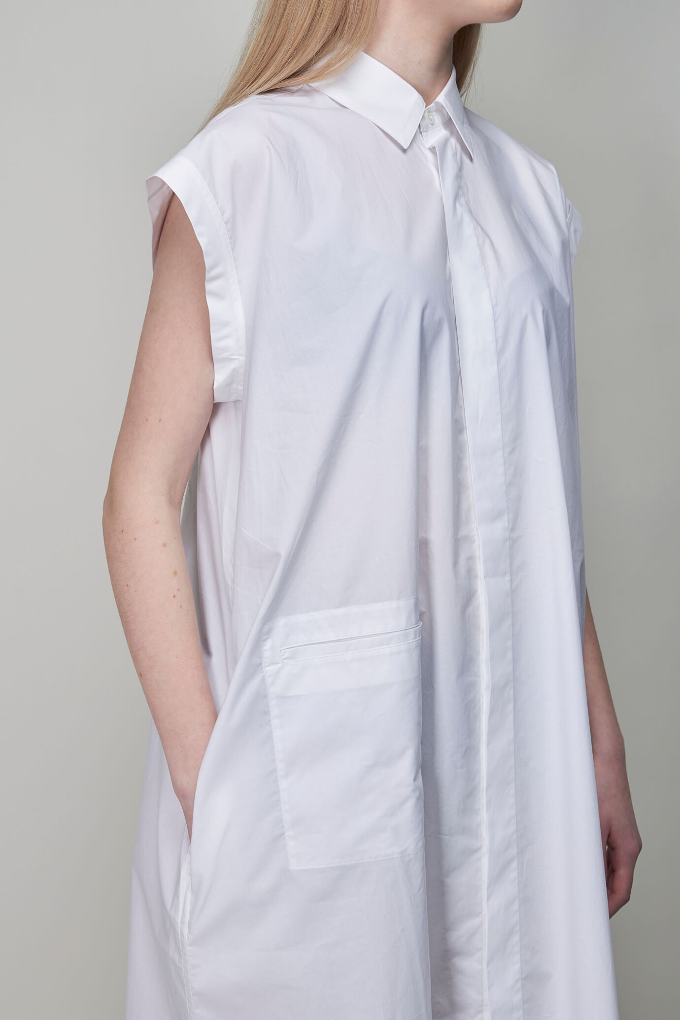 Deb Cpop Sleeveless Shirt Dress, white
