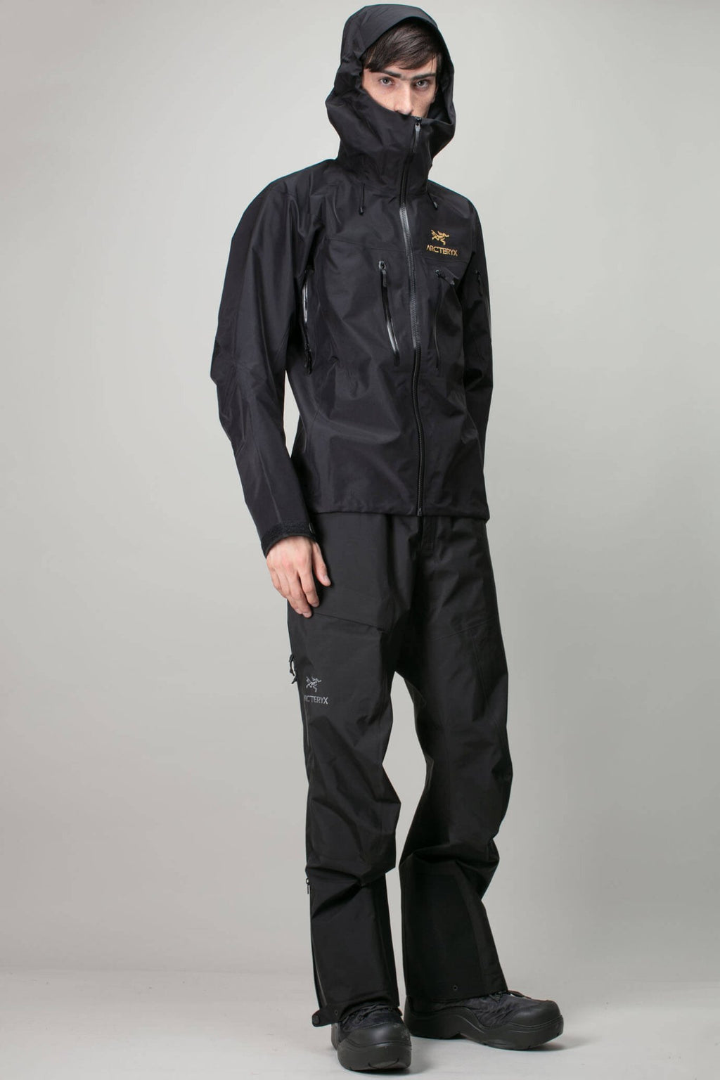 ARC'TERYX - Alpha SV Jacket 24K - LABELS